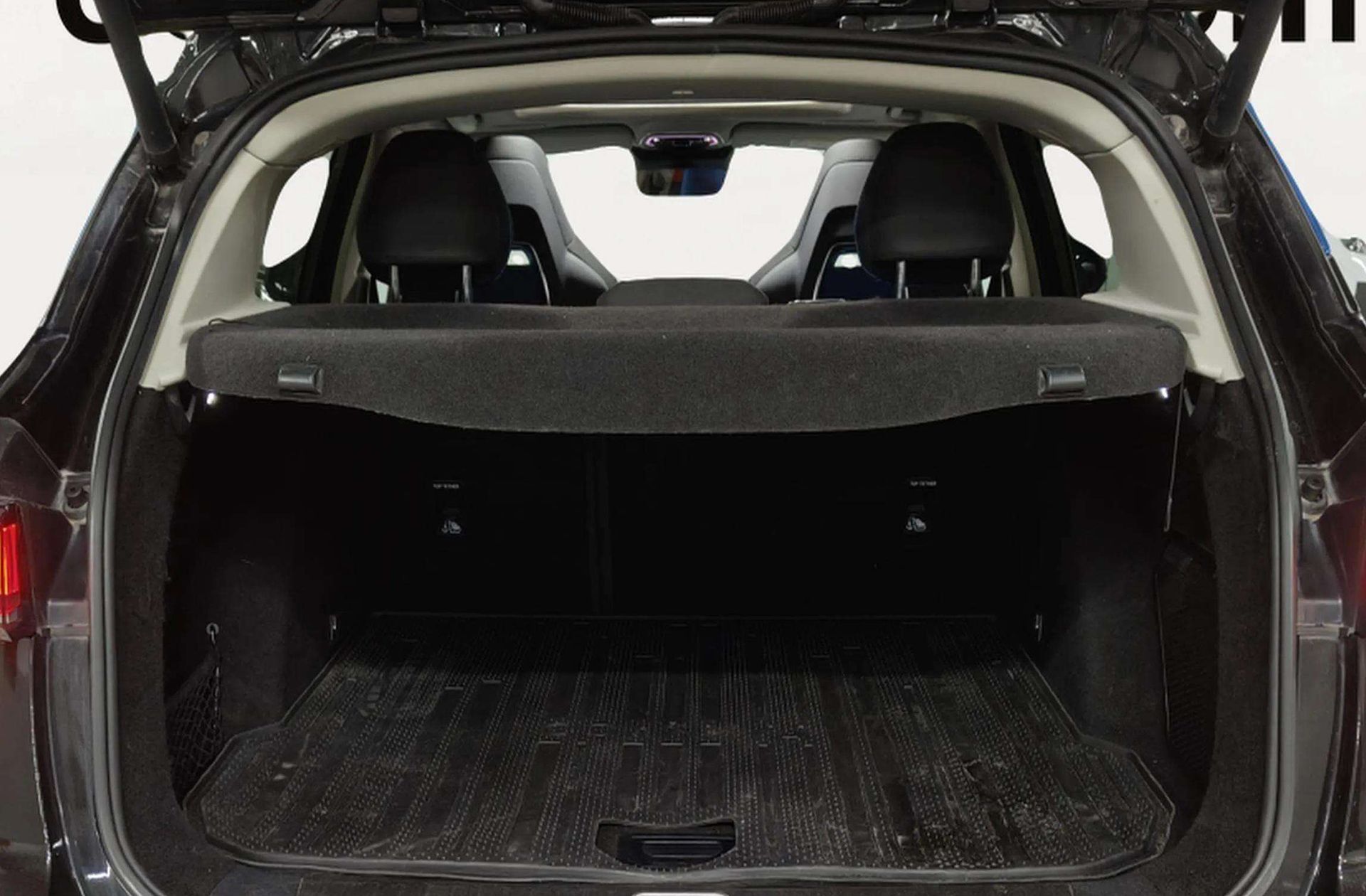 Lynk & Co 01 1.5 PHEV - foto 21