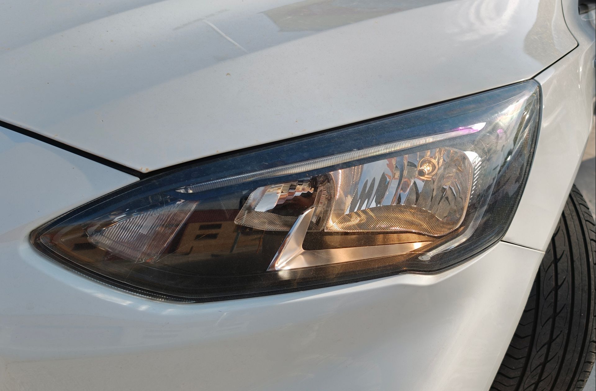 Ford Focus 1.0 EcoBoost ST-Line - foto 16