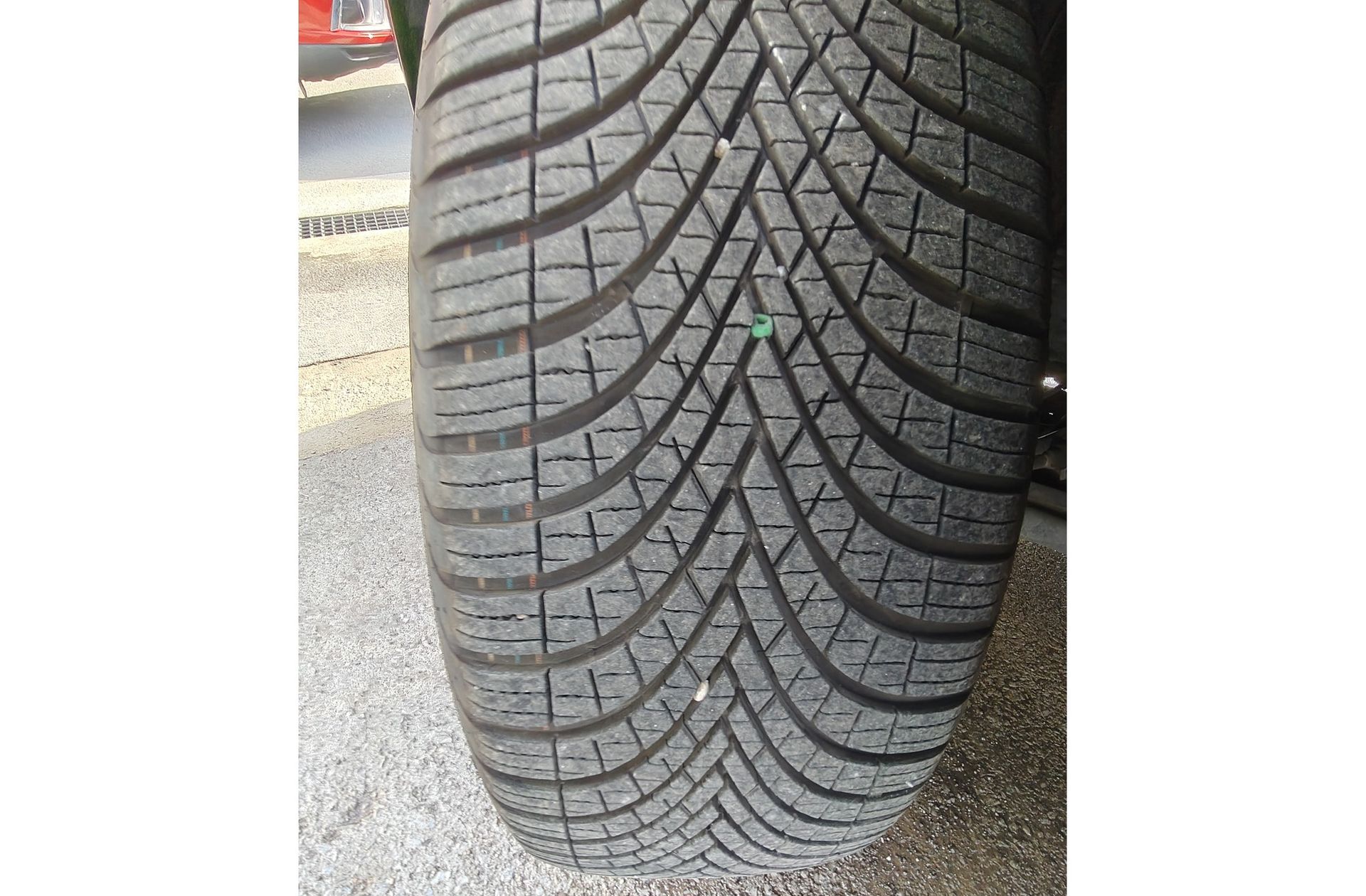 Kia Sportage 1.6 T-GDi MHEV Tech 4x2 - foto 35