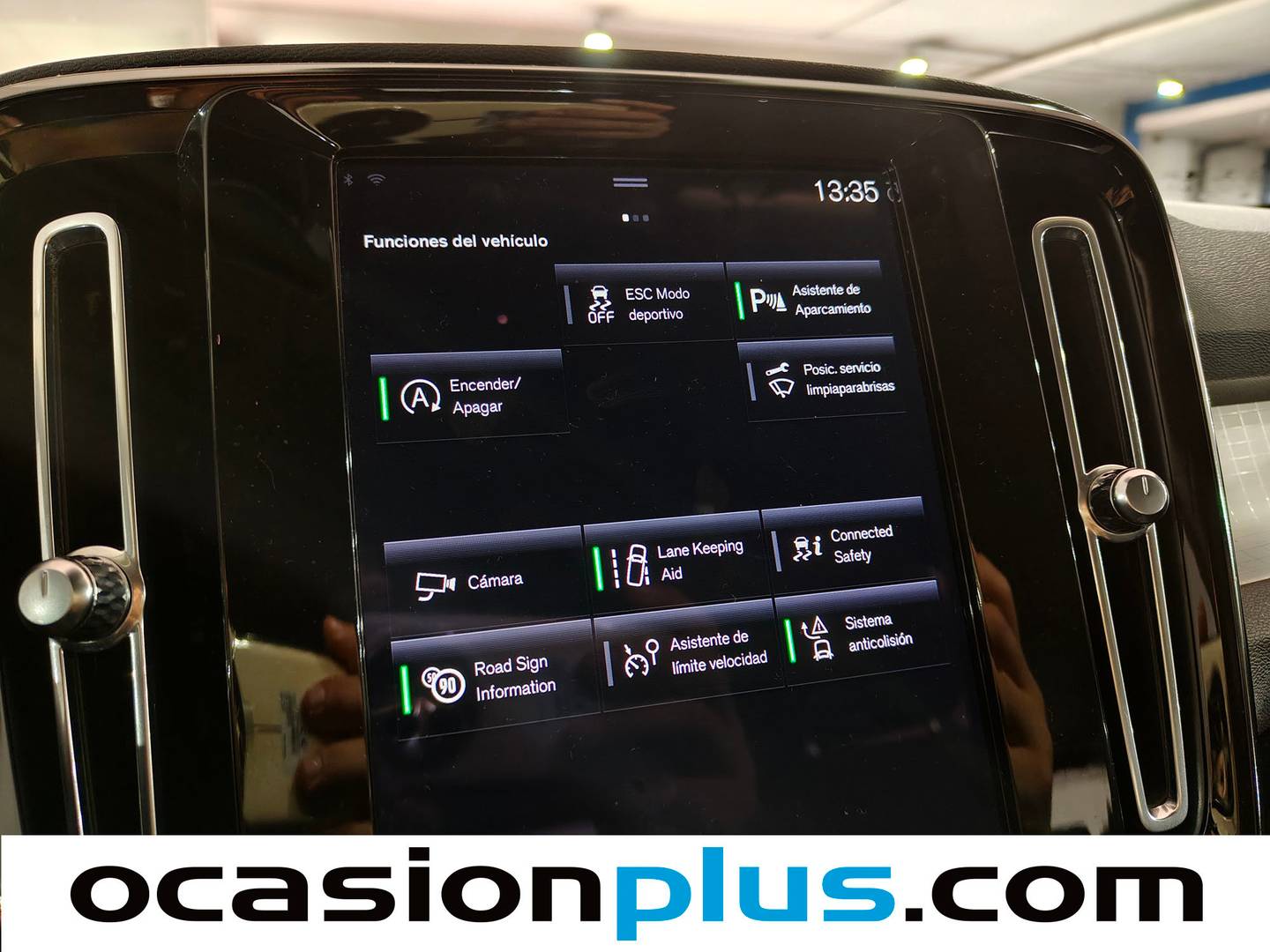 Volvo XC40 Volvo XC40 T2 Momentum Pro Auto (129 CV) 129cv