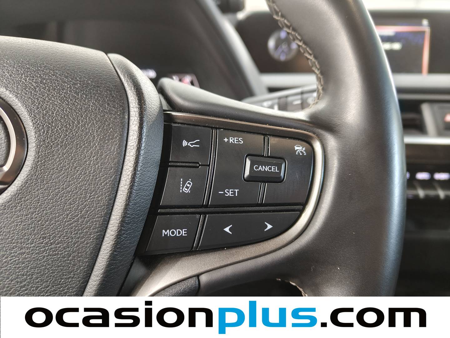 Foto Lexus UX Lexus UX 250h Style (184 CV)