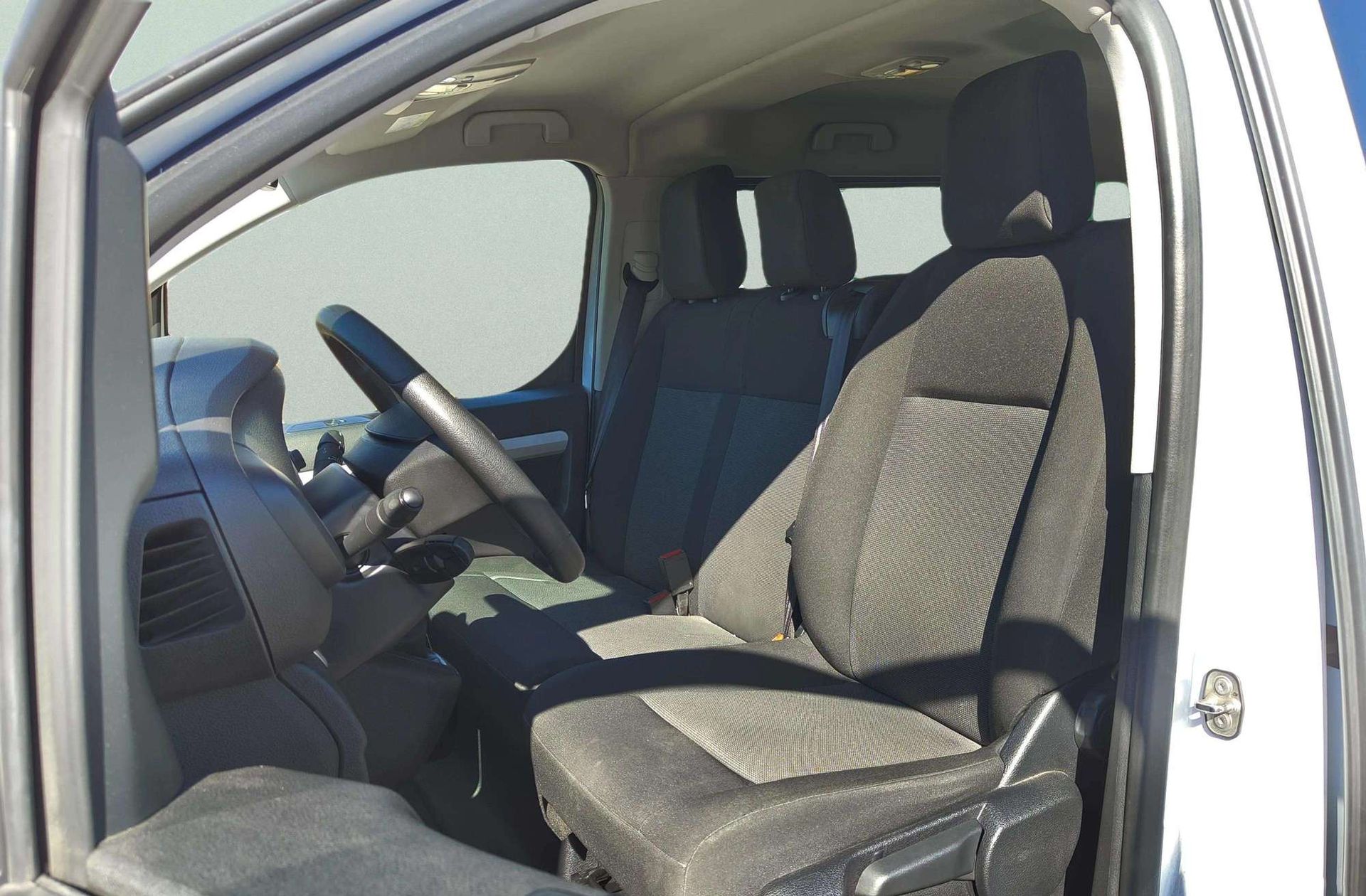 Toyota Proace Verso 2.0D VX Plus Shuttle L1 - foto 11