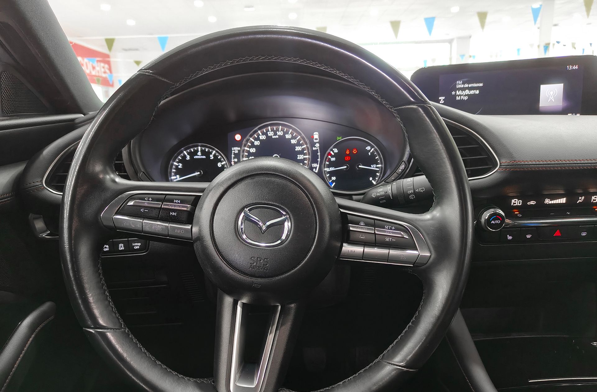 Mazda Mazda3 2.0 e-SKYACTIV-G Homura - foto 28