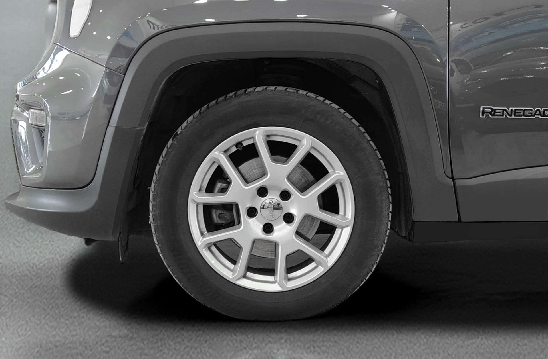 Jeep Renegade eHybrid 1.5 Limited ATX - foto 32