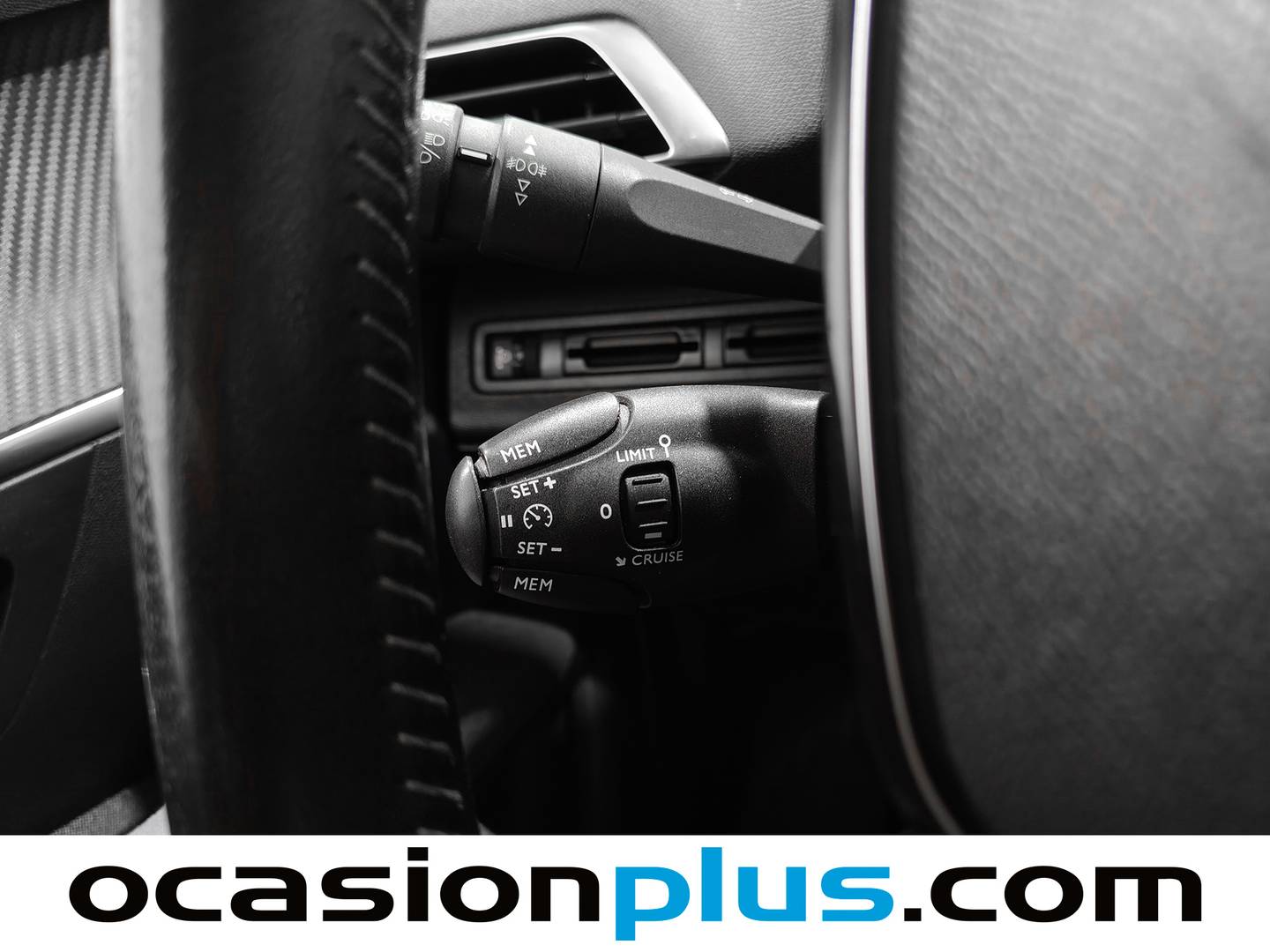 Extras del Peugeot 3008 Peugeot 3008 BlueHDI 130 S&S Active (130 CV)