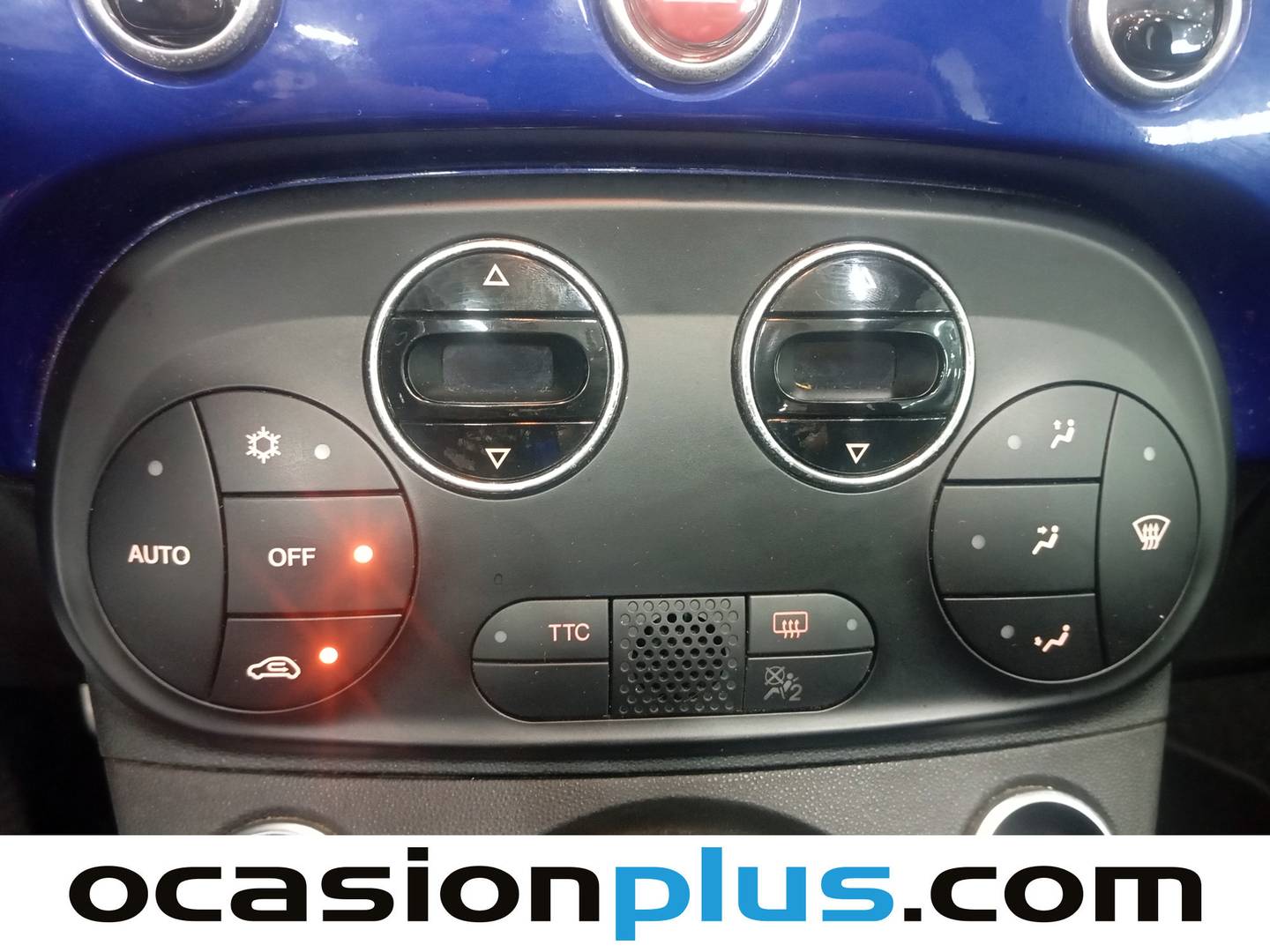 Equipamiento del Abarth 500C Abarth 500C Cabrio 1.4 16v T-Jet 595C (145 CV)