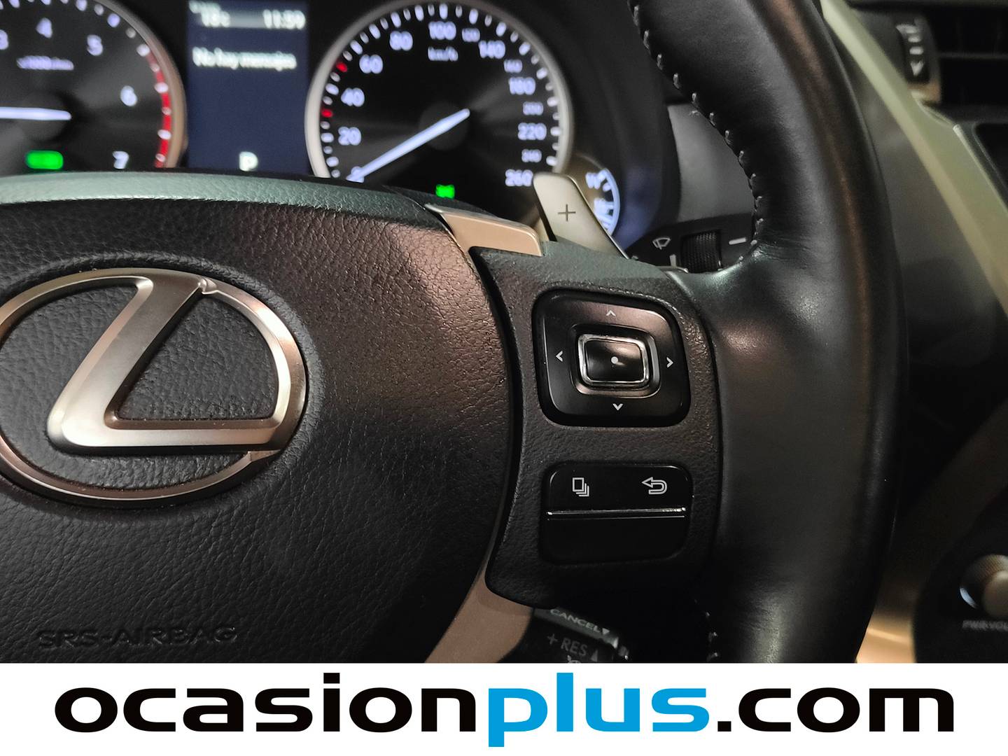 Lexus NX Lexus NX 300h Business Navigation 2WD (197 CV) seminuevo