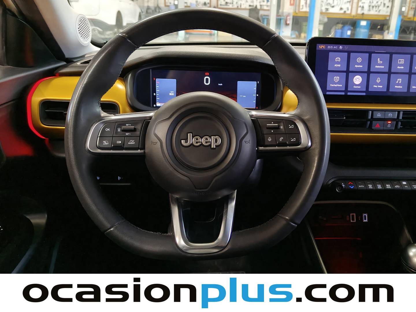 Foto Jeep Avenger Jeep Avenger 1.2 G Summit (100 CV)