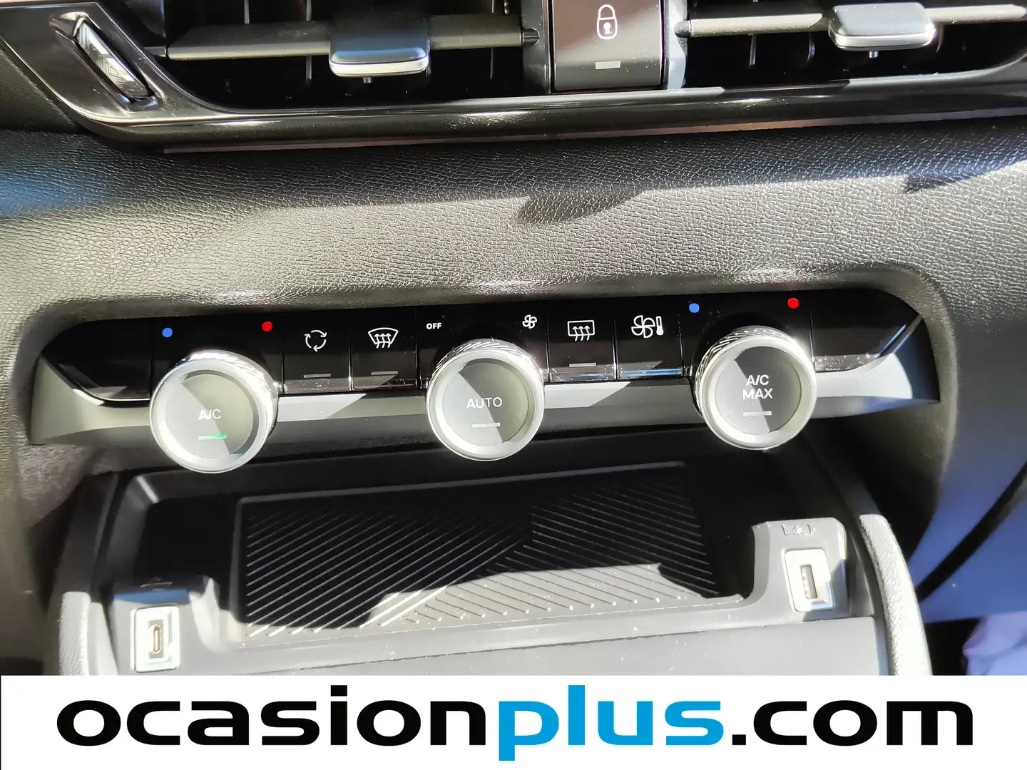 Foto Citroën C4 Citroen C4 PureTech 130 S&S 6v Feel Pack (130 CV)