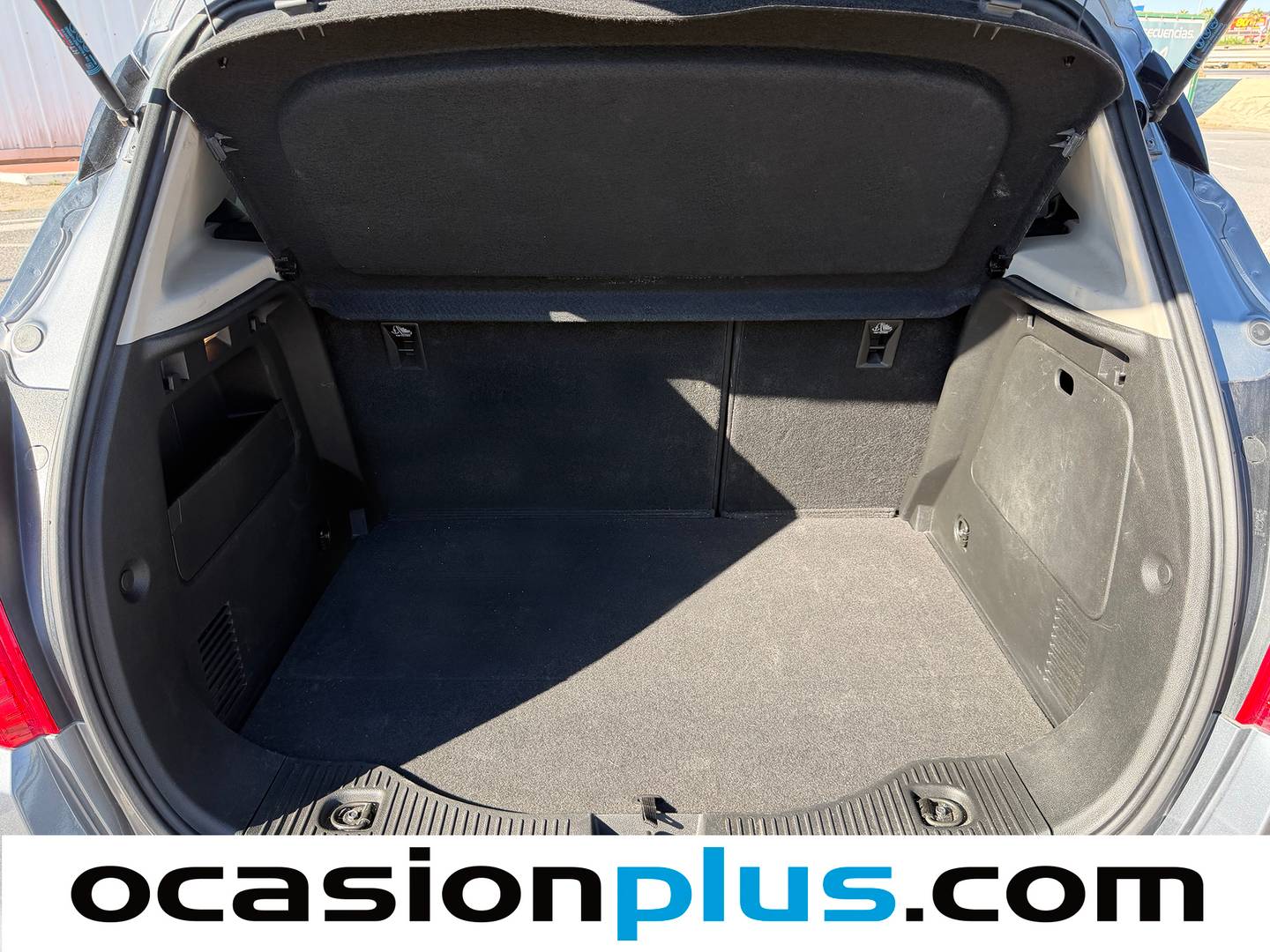 Fotos maletero Opel Mokka X Opel Mokka X 1.6 CDTi 4X2 S&S Color Edition (136 CV)