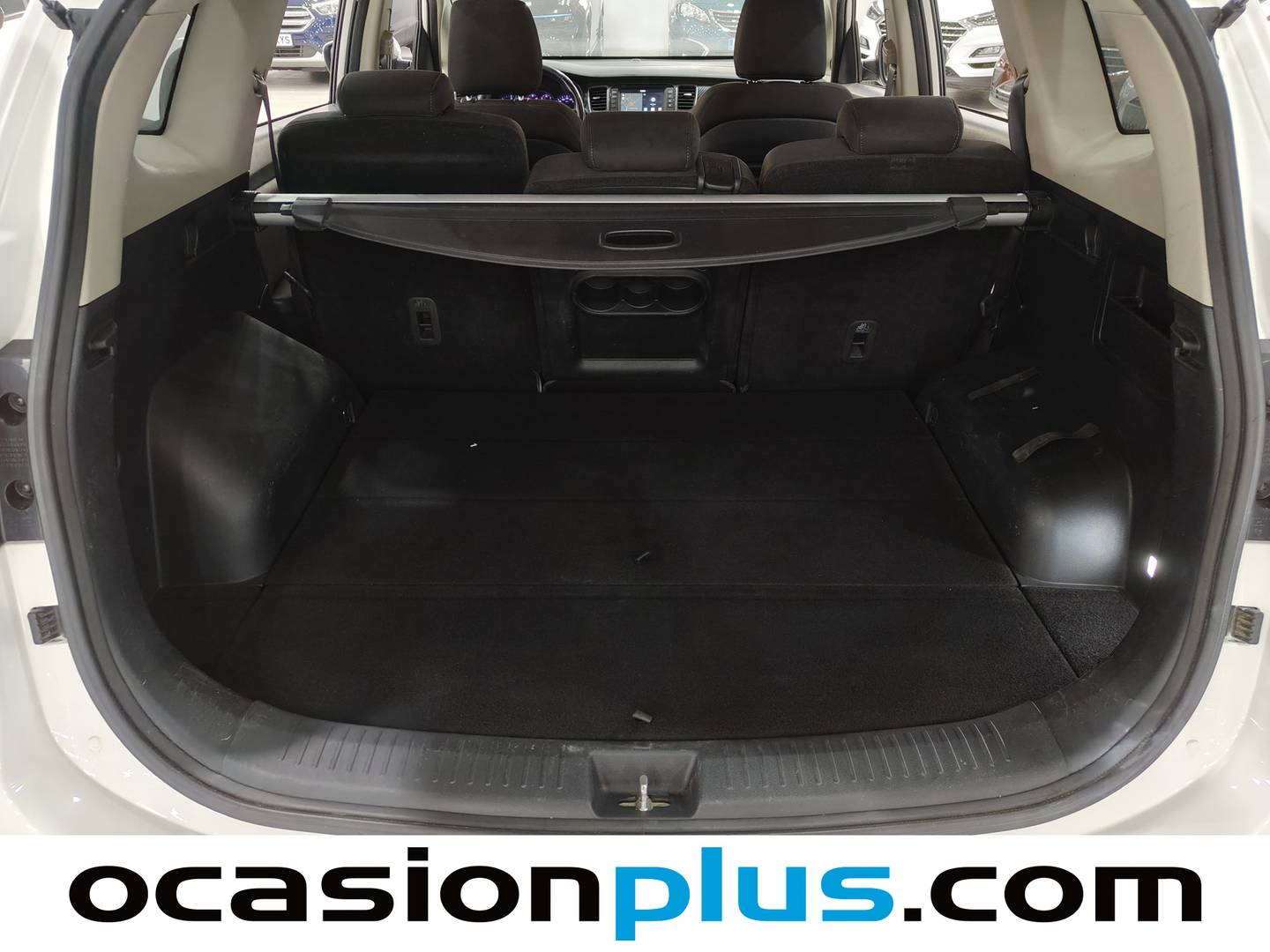 Foto KIA Carens Kia Carens 1.7 CRDi VGT Drive Eco-Dynamics (115 CV)