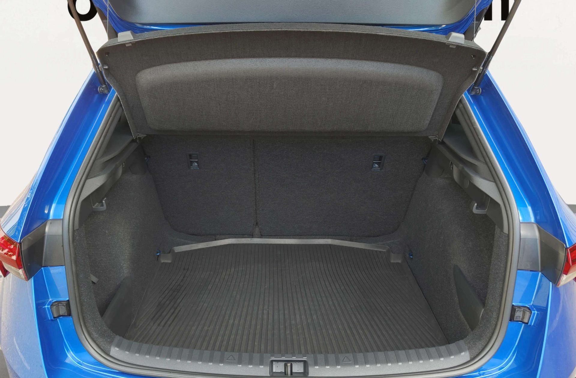 Škoda Scala 1.5 TSI Montecarlo DSG - foto 18