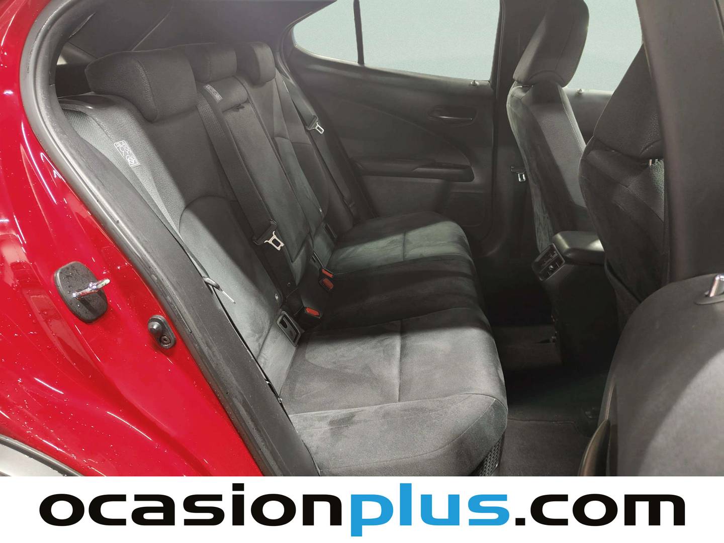 Foto Lexus UX Lexus UX 250h Business 2WD (184 CV)