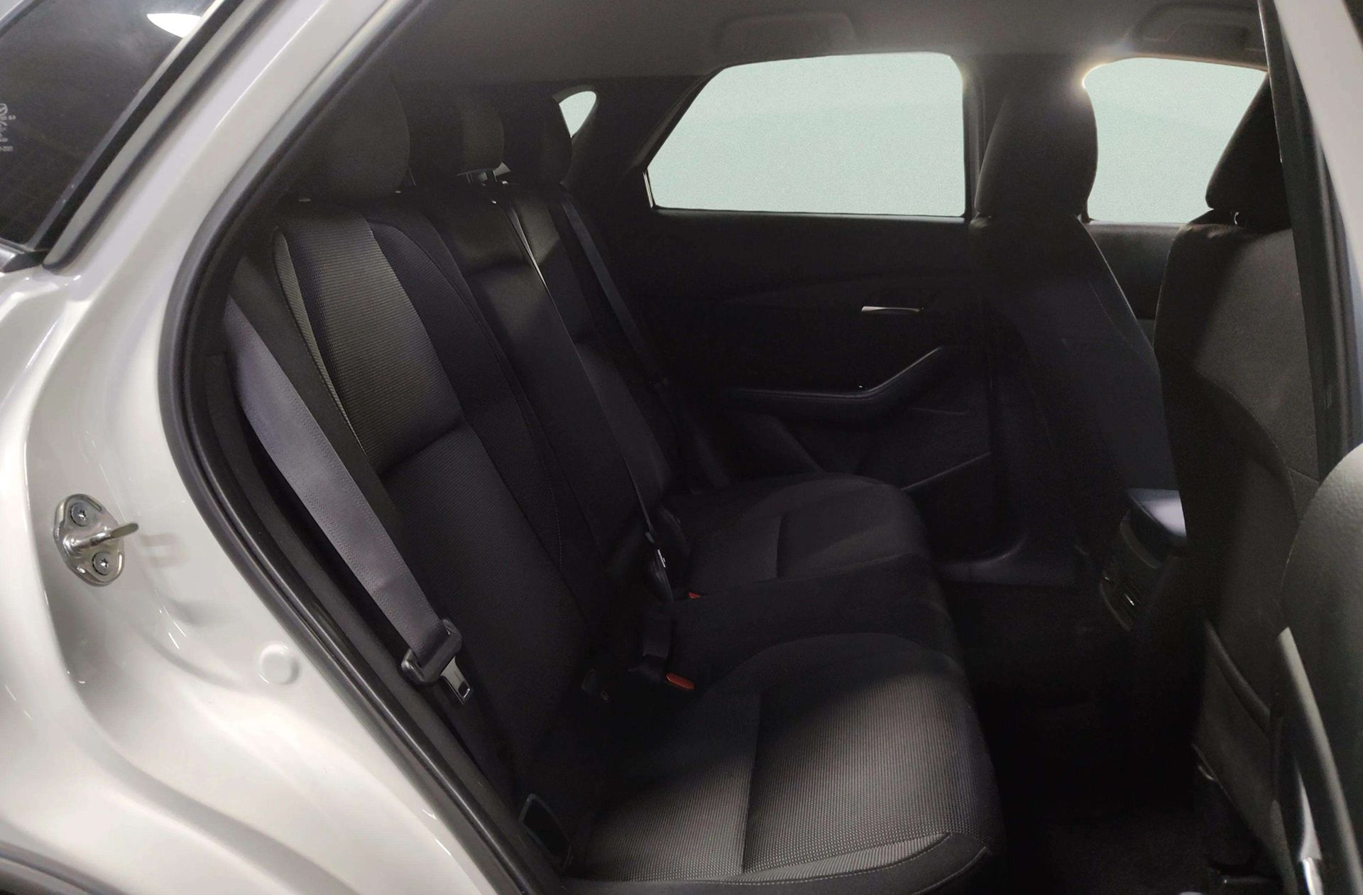 Mazda CX-30 2.0 Skyactiv-G Zenith 2WD - foto 27