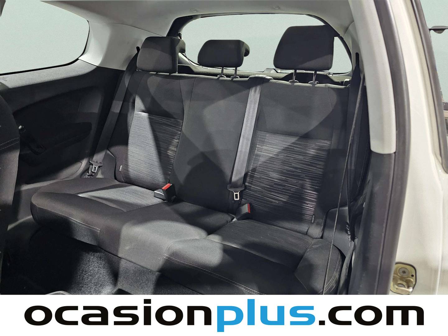 Foto Peugeot 208 Peugeot 208 1.2 VTi Access (82 CV)