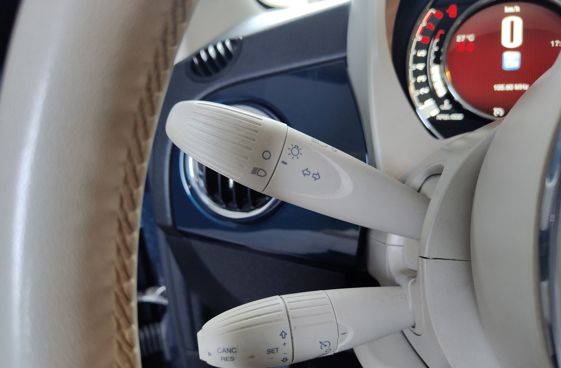Fiat 500 1.0 Hybrid Dolcevita - foto 24