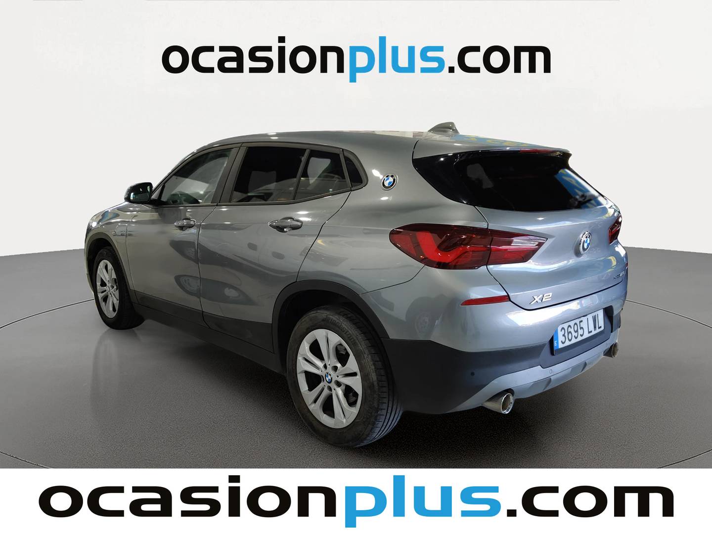 Foto trasera BMW X2 BMW X2 sDrive18d Business (150 CV) derecha