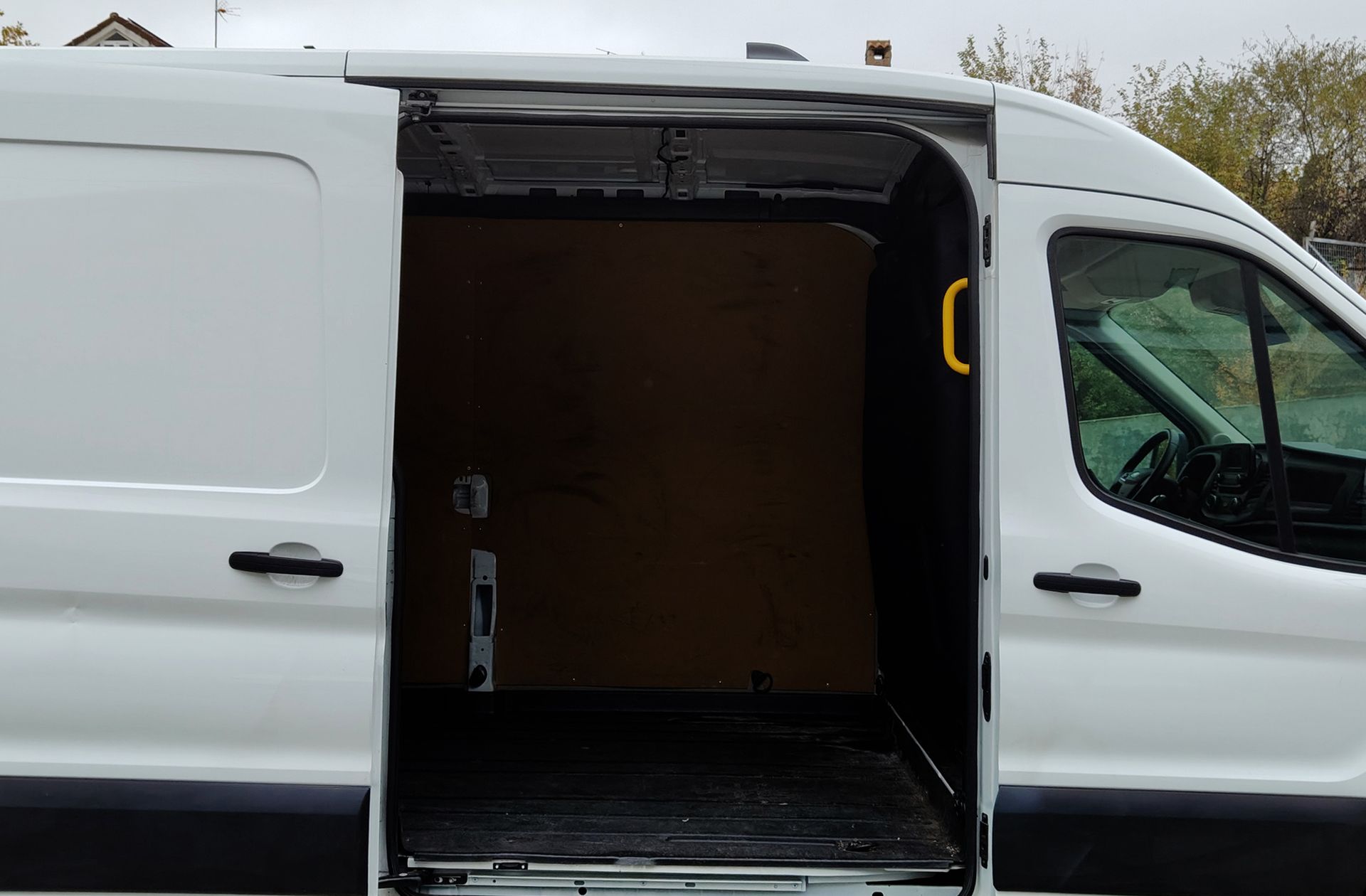 Ford Transit Furgon 350 L3H2 Trend - foto 14