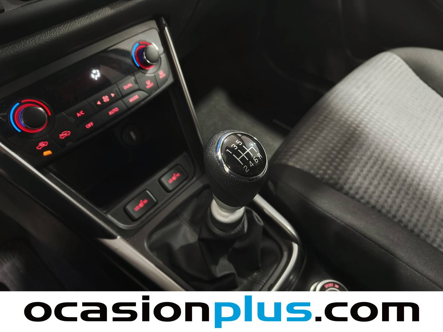 Foto Suzuki S-Cross Suzuki S-Cross 1.4T Mild Hybrid S2 4WD (129 CV)