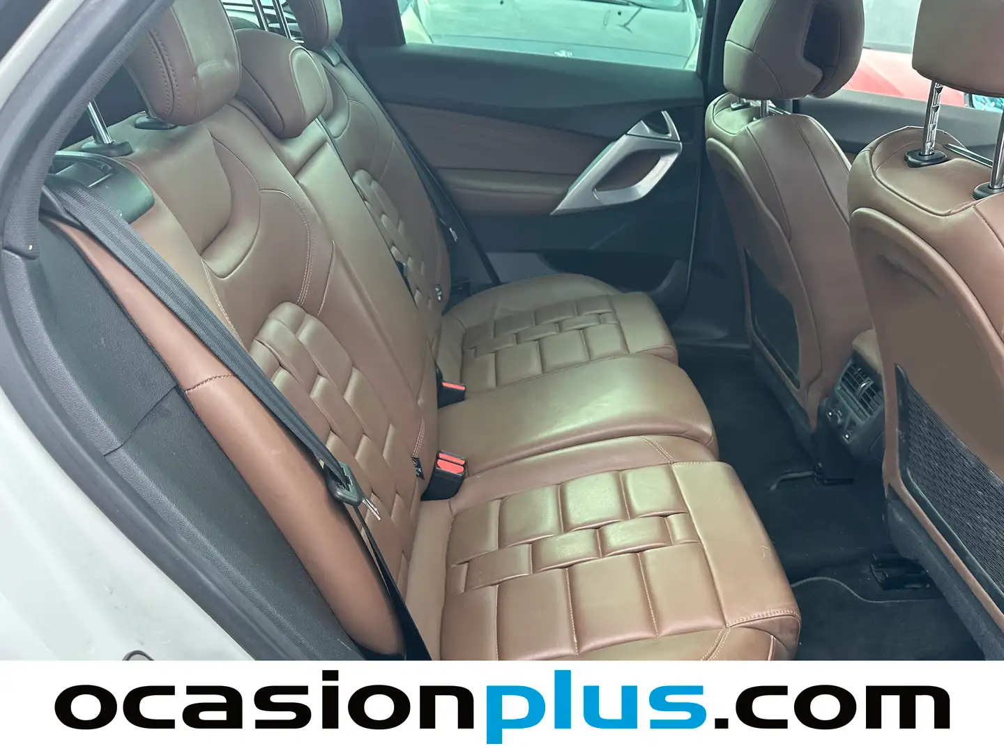 Foto DS DS 5 DS DS5 BlueHdi 180 Prestige EAT6 (181 CV)