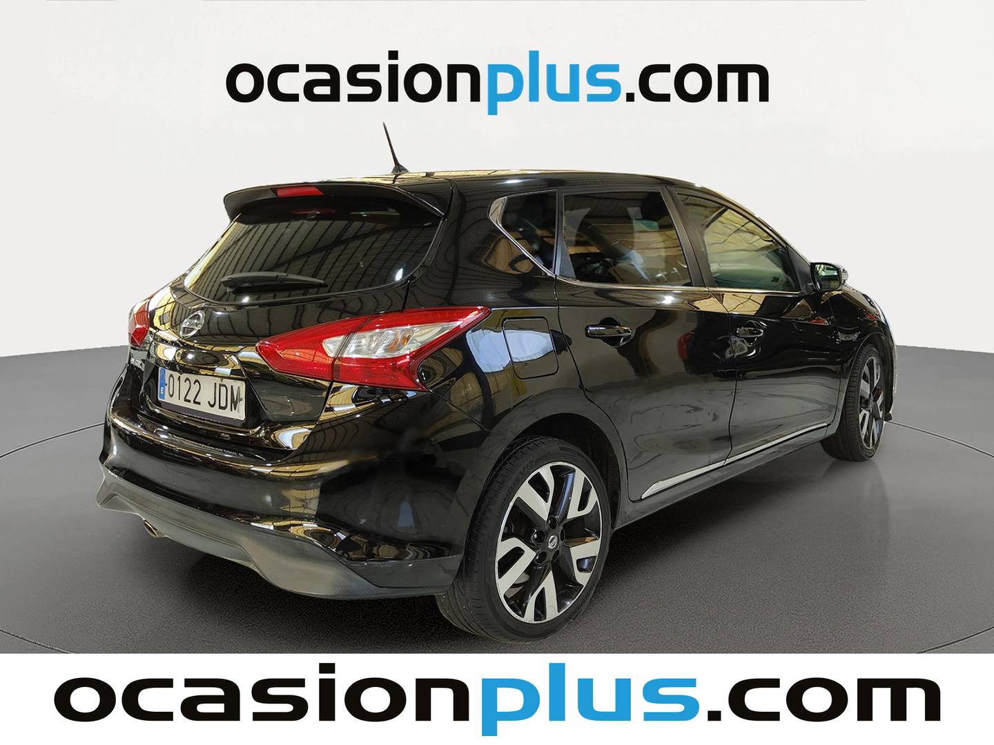 Foto trasera Nissan PULSAR Nissan Pulsar DIG-T 190 Tekna (190 CV) derecha
