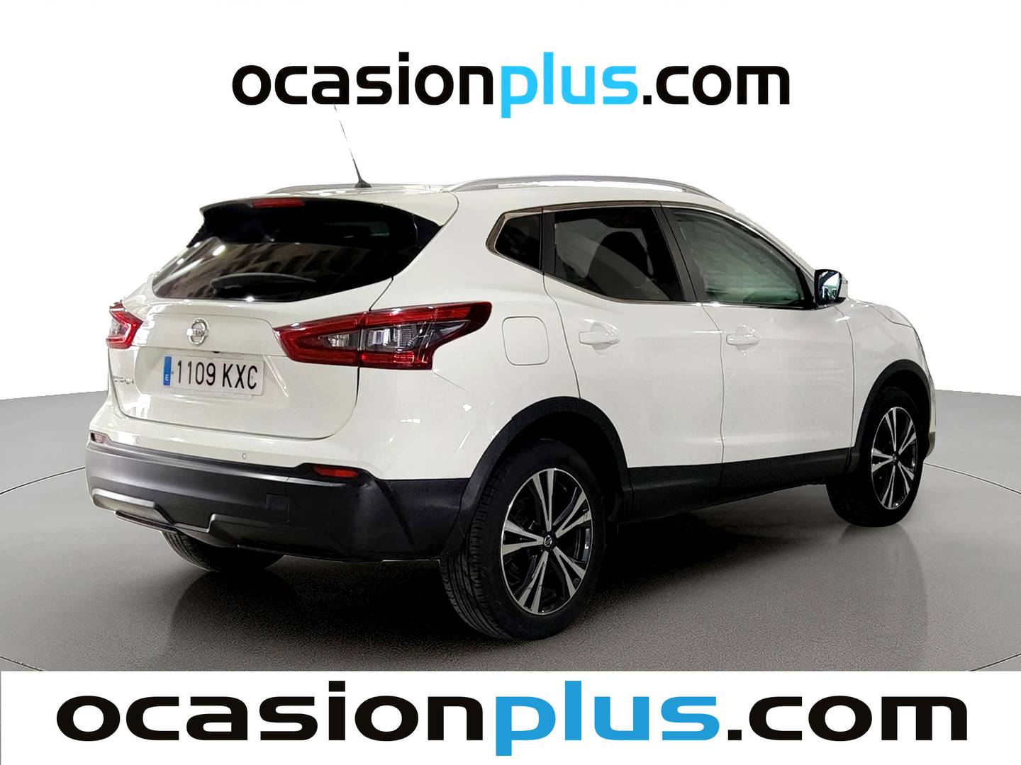 Foto trasera Nissan QASHQAI Nissan Qashqai DIG-T 140 Acenta 4x2 (140 CV) derecha
