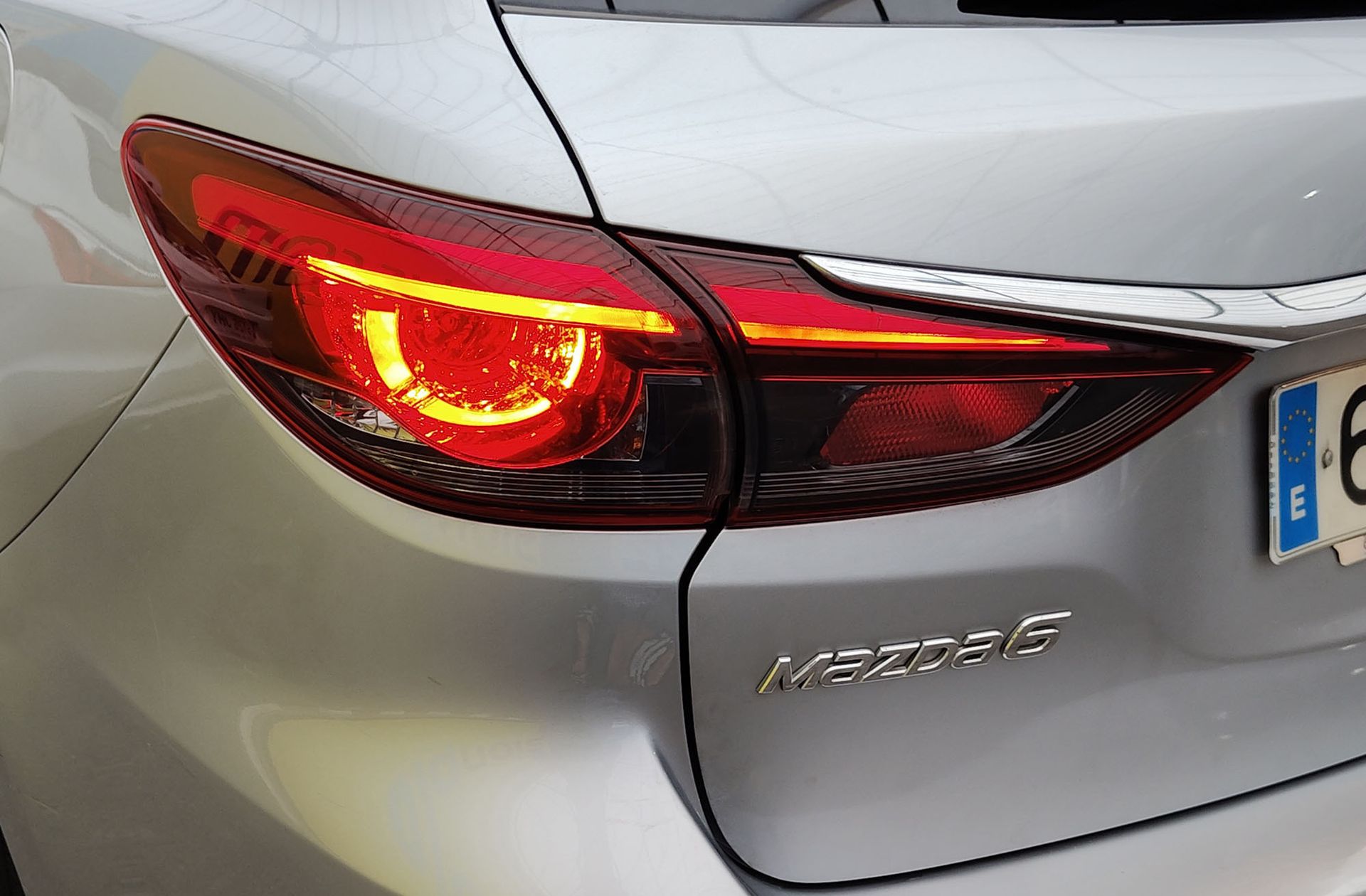 Mazda Mazda6 2.2 DE Wagon Luxury - foto 17