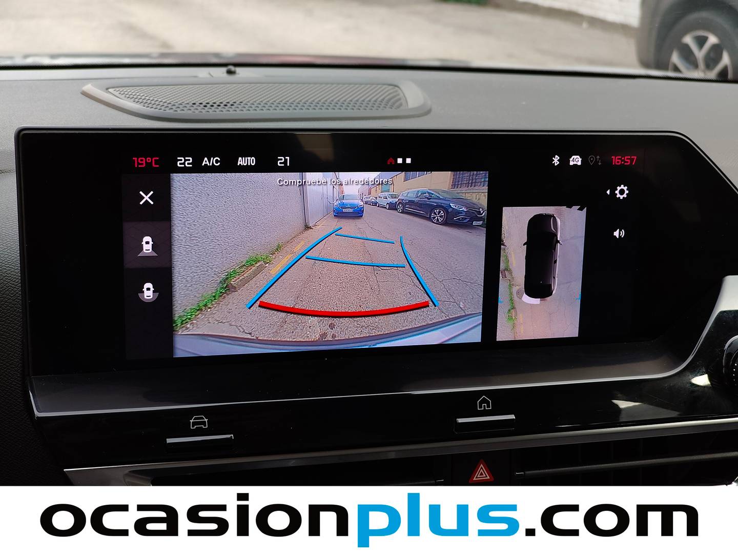 Extras del Citroën C4 Citroen C4 PureTech 130 S&S 6v Plus (131 CV)