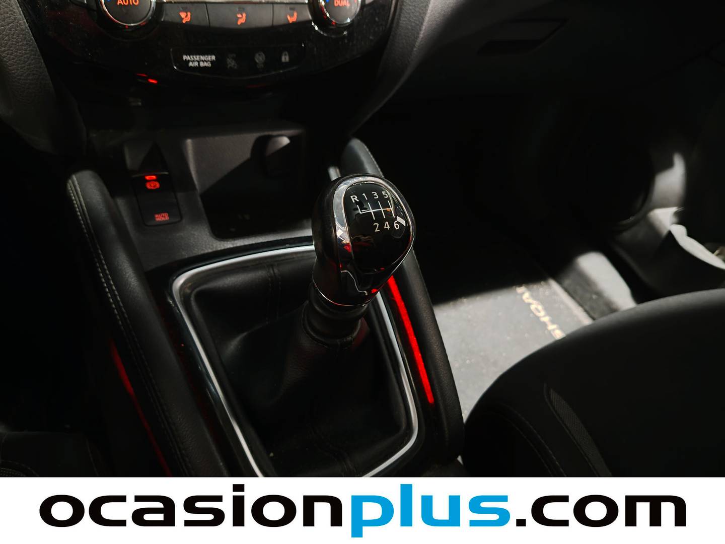 Nissan QASHQAI Nissan Qashqai DIG-T 140 Acenta 4x2 103 kW (140 CV) de segunda mano