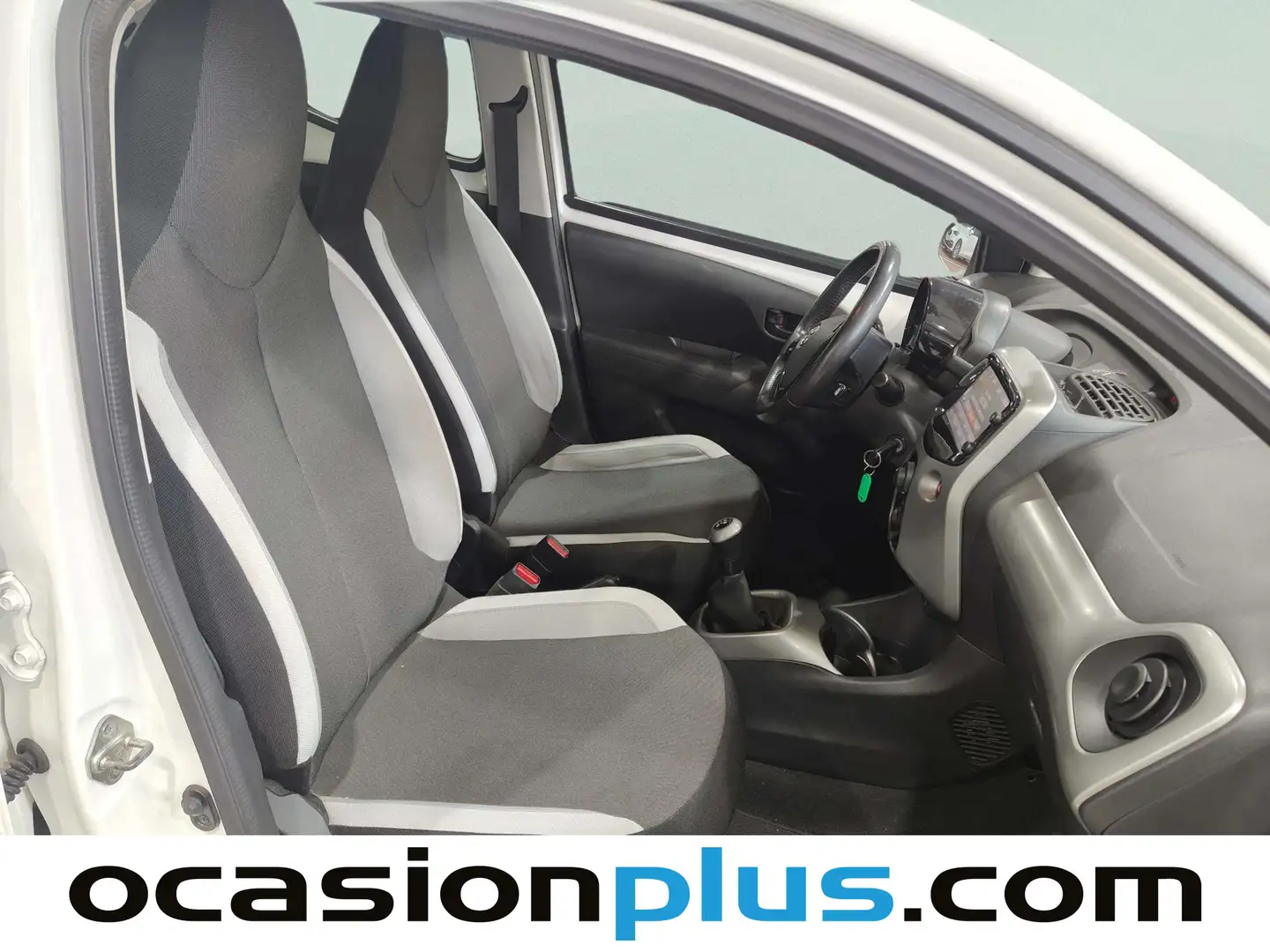 Foto Toyota Aygo Toyota Aygo 1.0 VVT-i x-play (69 CV)