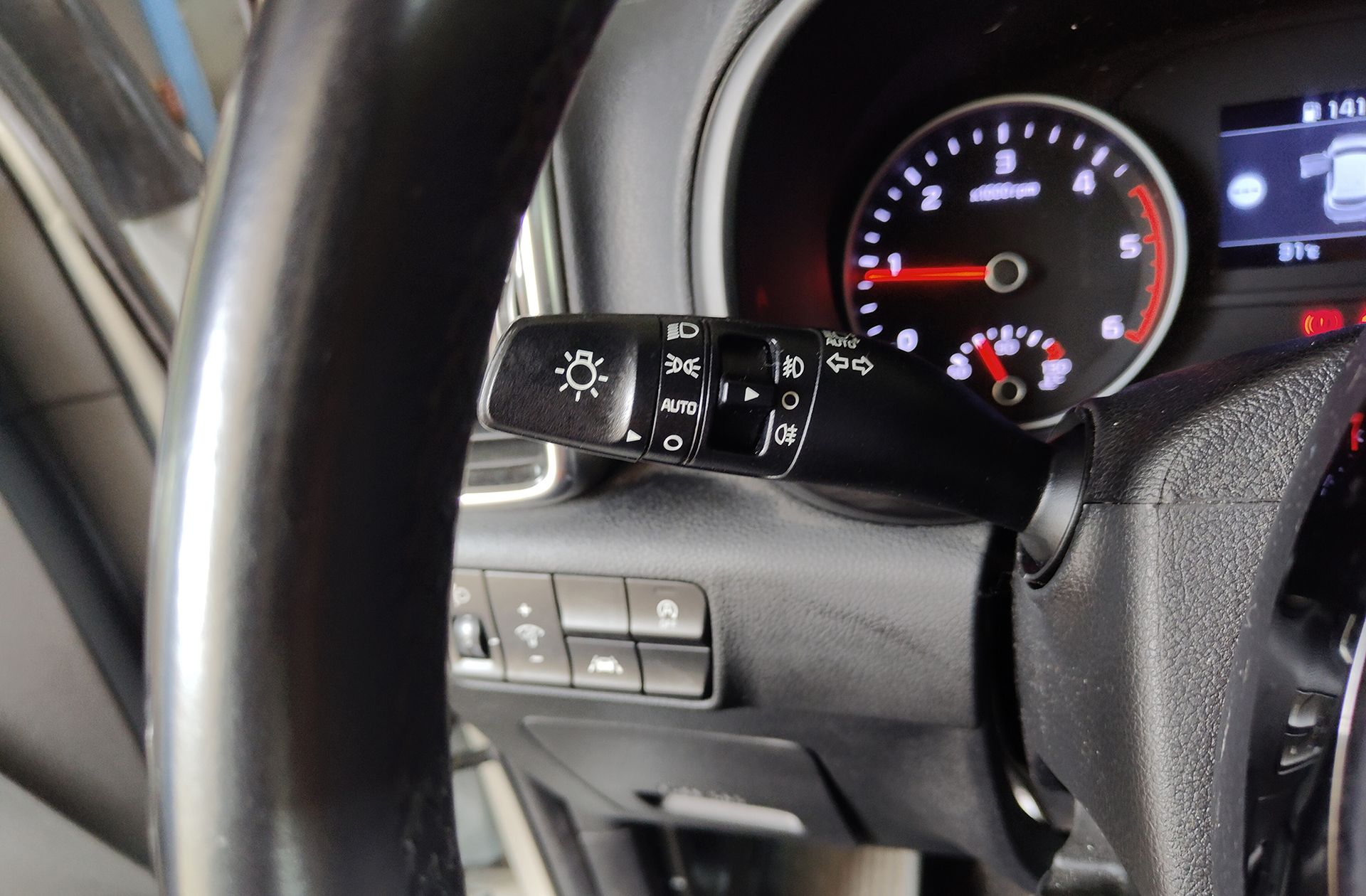 Kia Sportage 1.6 CRDi Drive 4x2 - foto 26