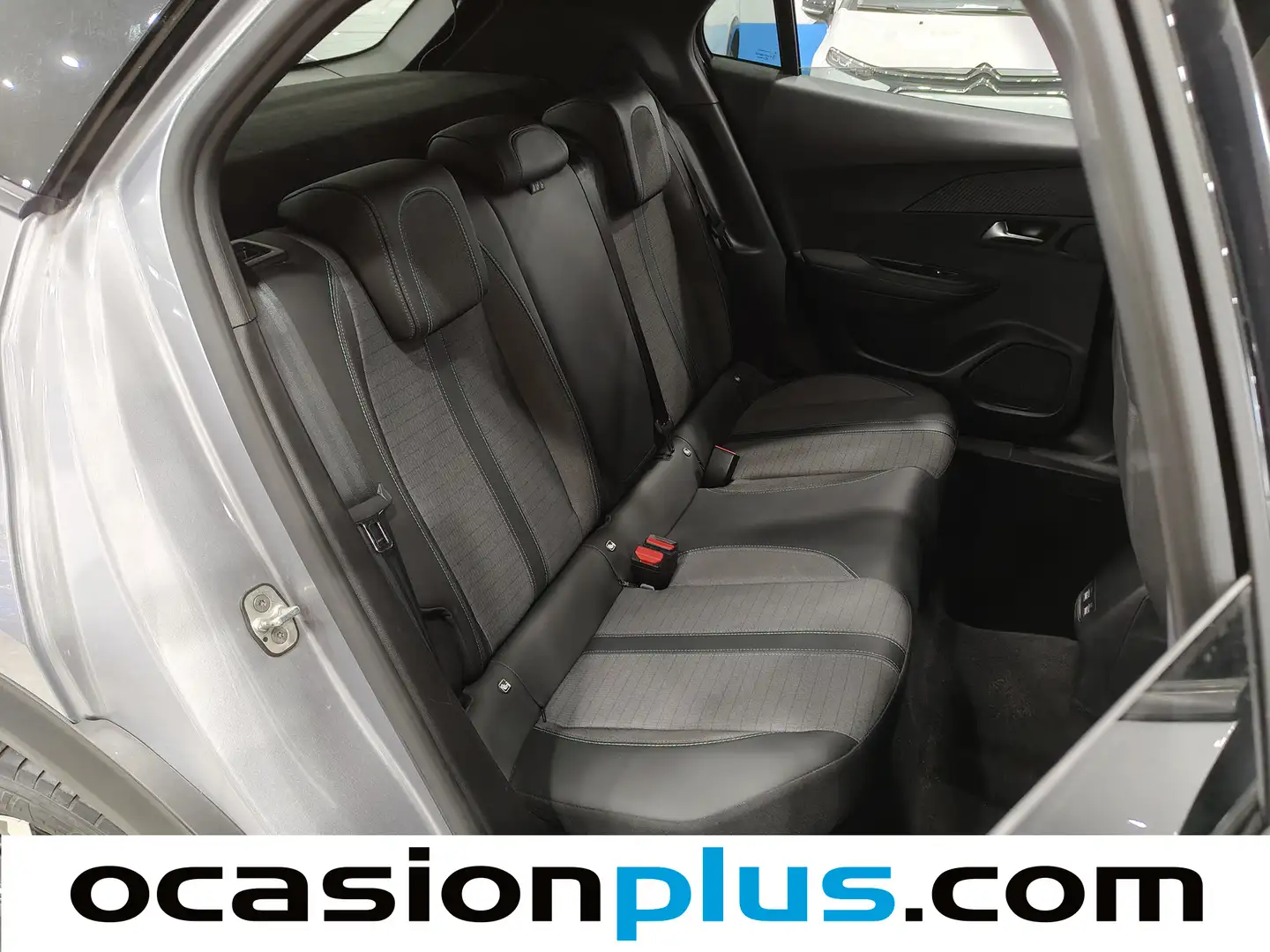 Foto Peugeot 2008 Peugeot 2008 PureTech 100 S&S Allure (100 CV)