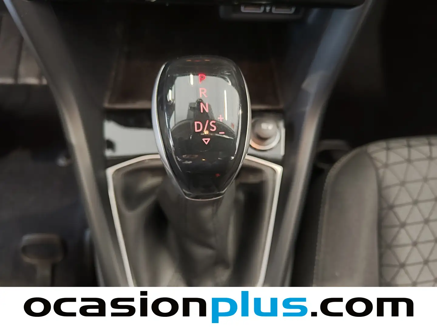 Foto Volkswagen T-Cross Volkswagen T-Cross Advance 1.0 TSI (115 CV) DSG