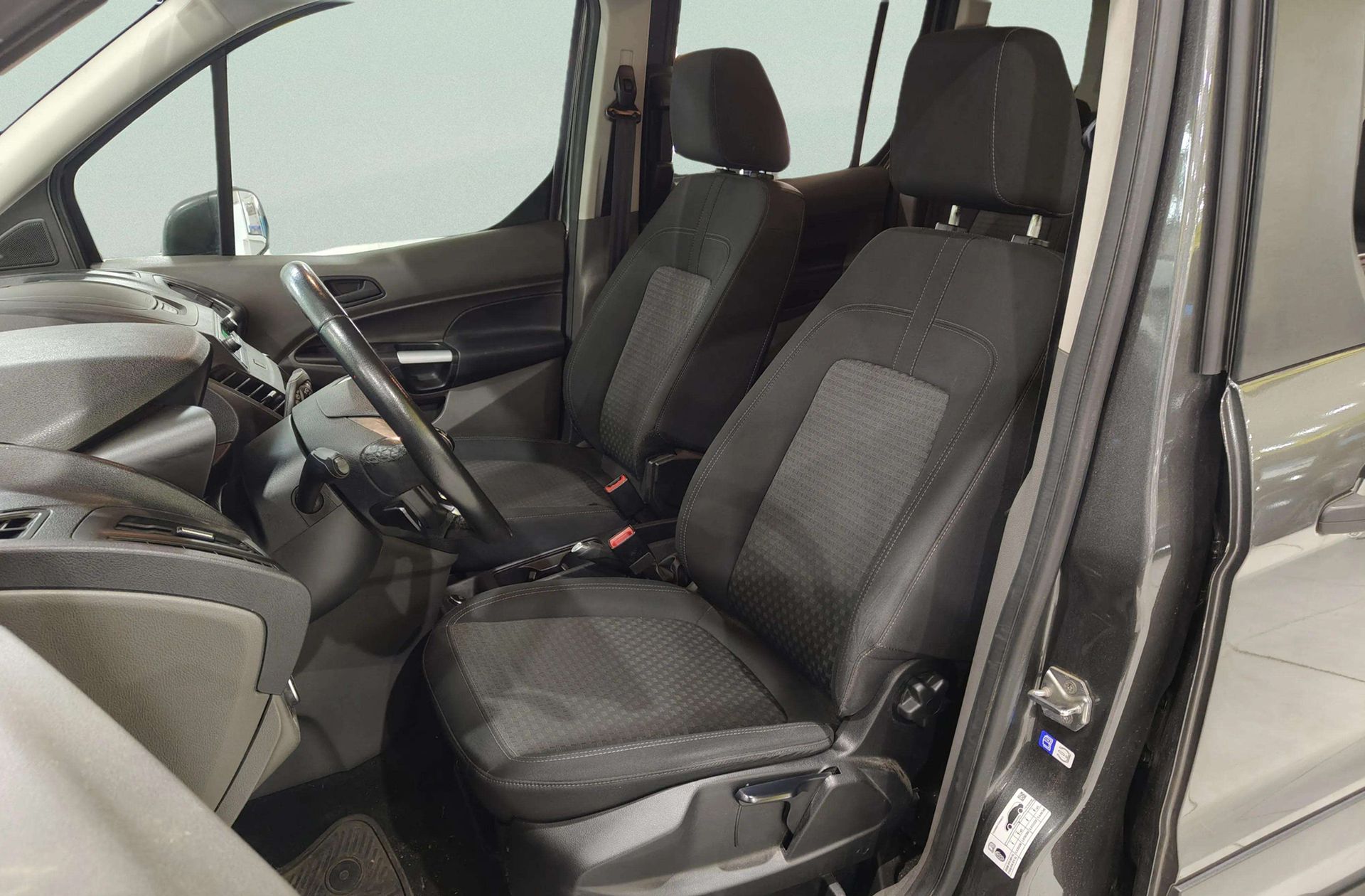 Ford Transit Connect Kombi 1.5 TDCi Trend 220 L1 - foto 10