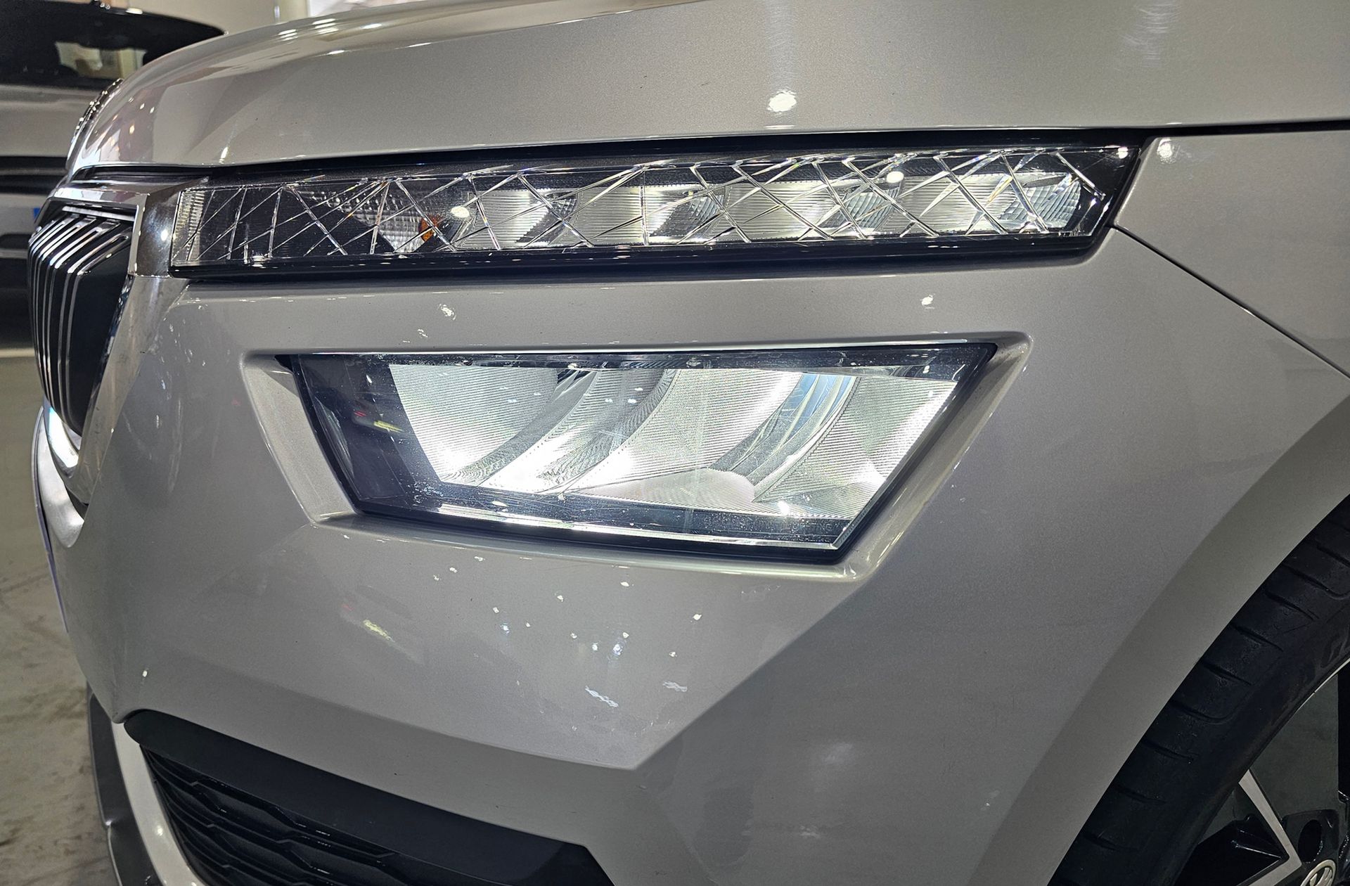 Škoda Kamiq 1.5 TSI Ambition DSG - foto 15