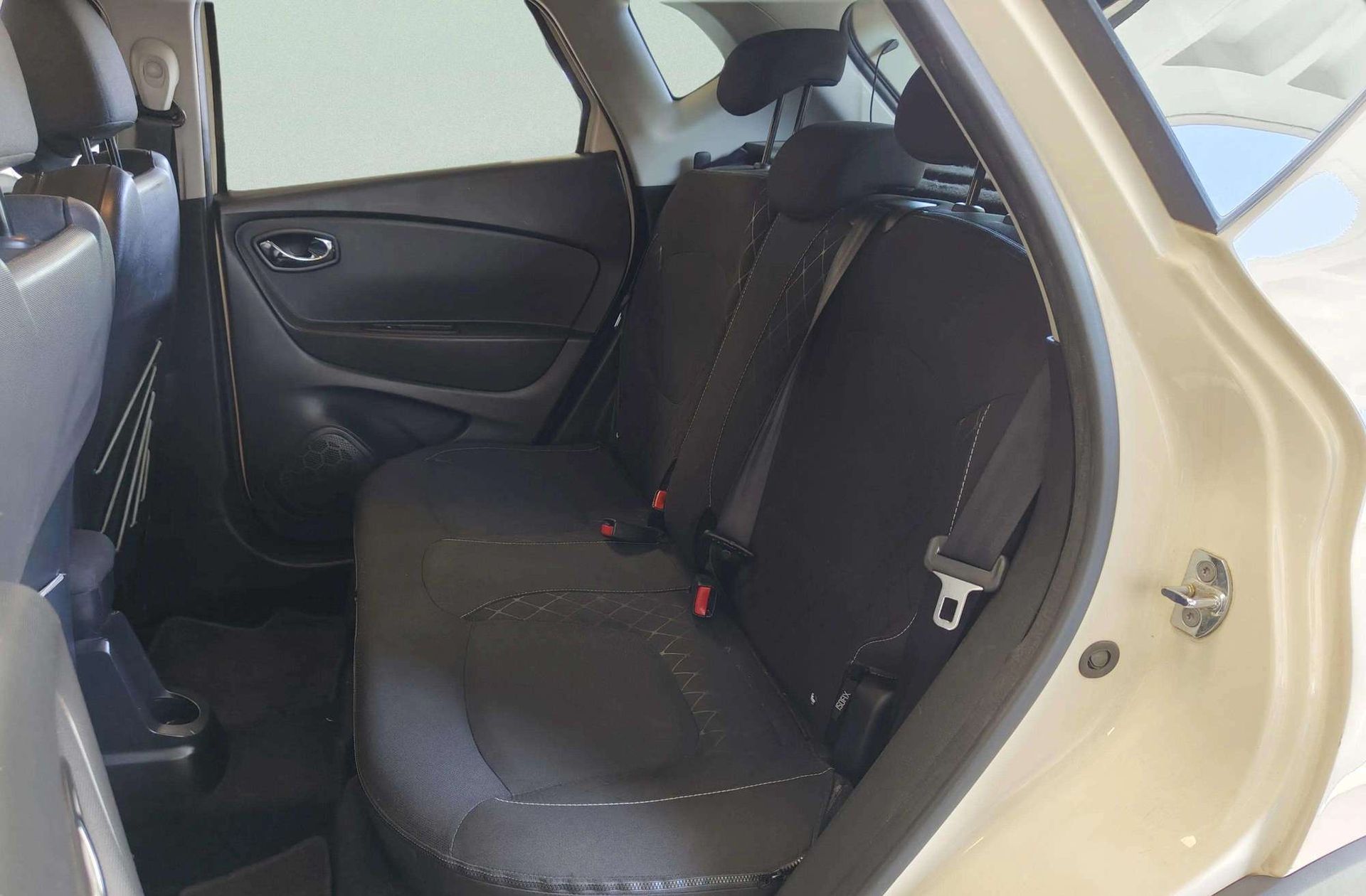 Renault Captur Zen Energy dCi - foto 11
