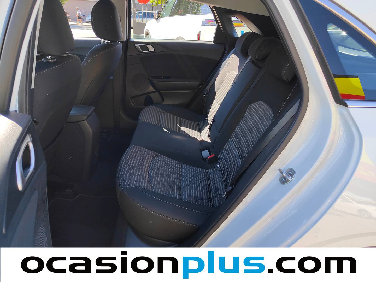Foto asientos traseros KIA Ceed KIA Ceed 1.0 T-GDI Drive (100 CV)