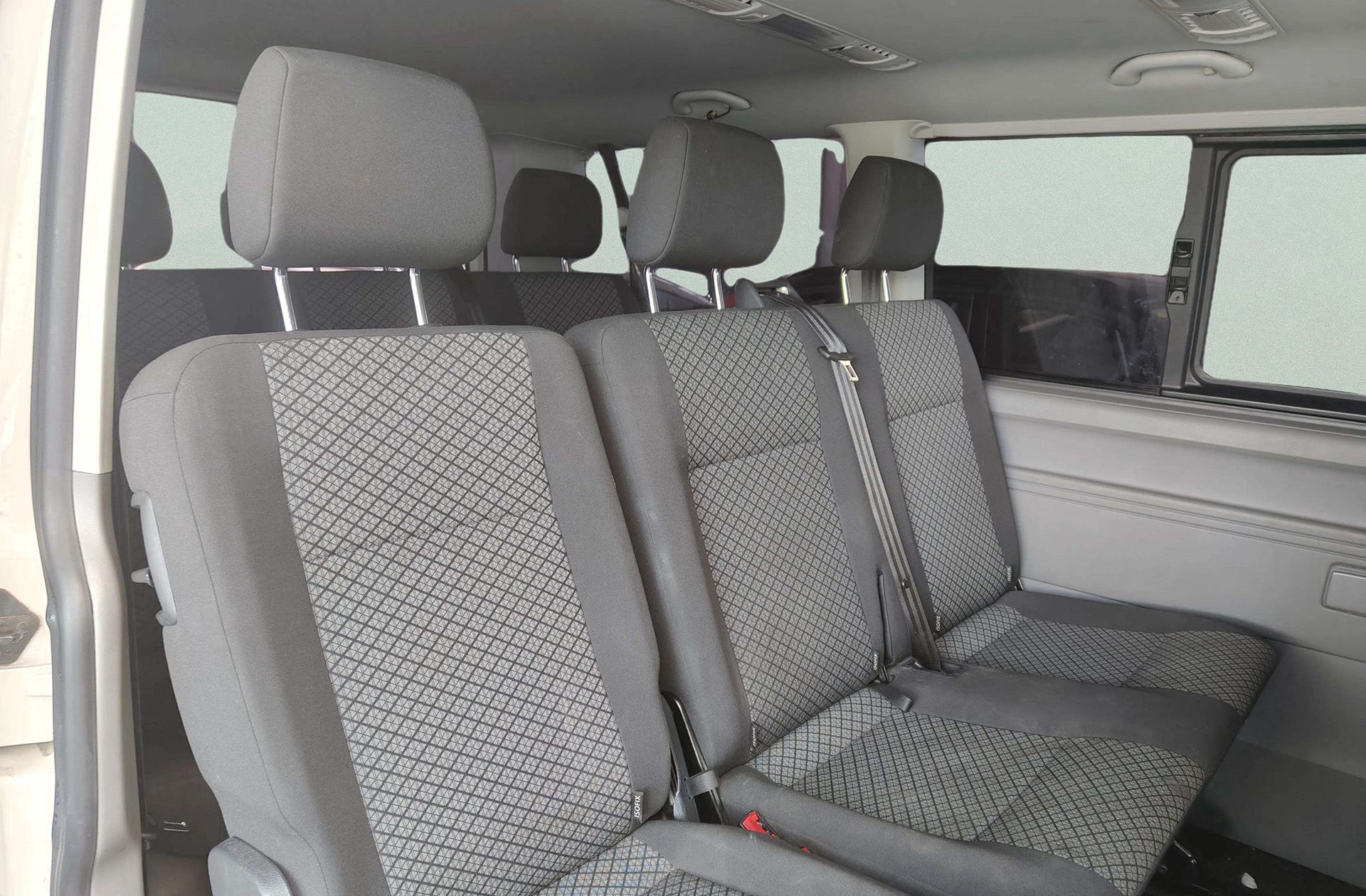 Volkswagen Caravelle Origin Batalla Corta 2.0 TDI BMT 9 plazas - foto 16