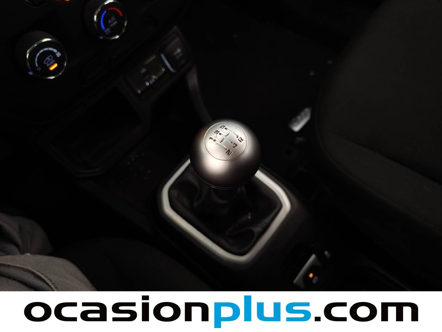 Foto Jeep Renegade Jeep Renegade 1.6 E-TORQ Sport FWD E6 (110 CV)