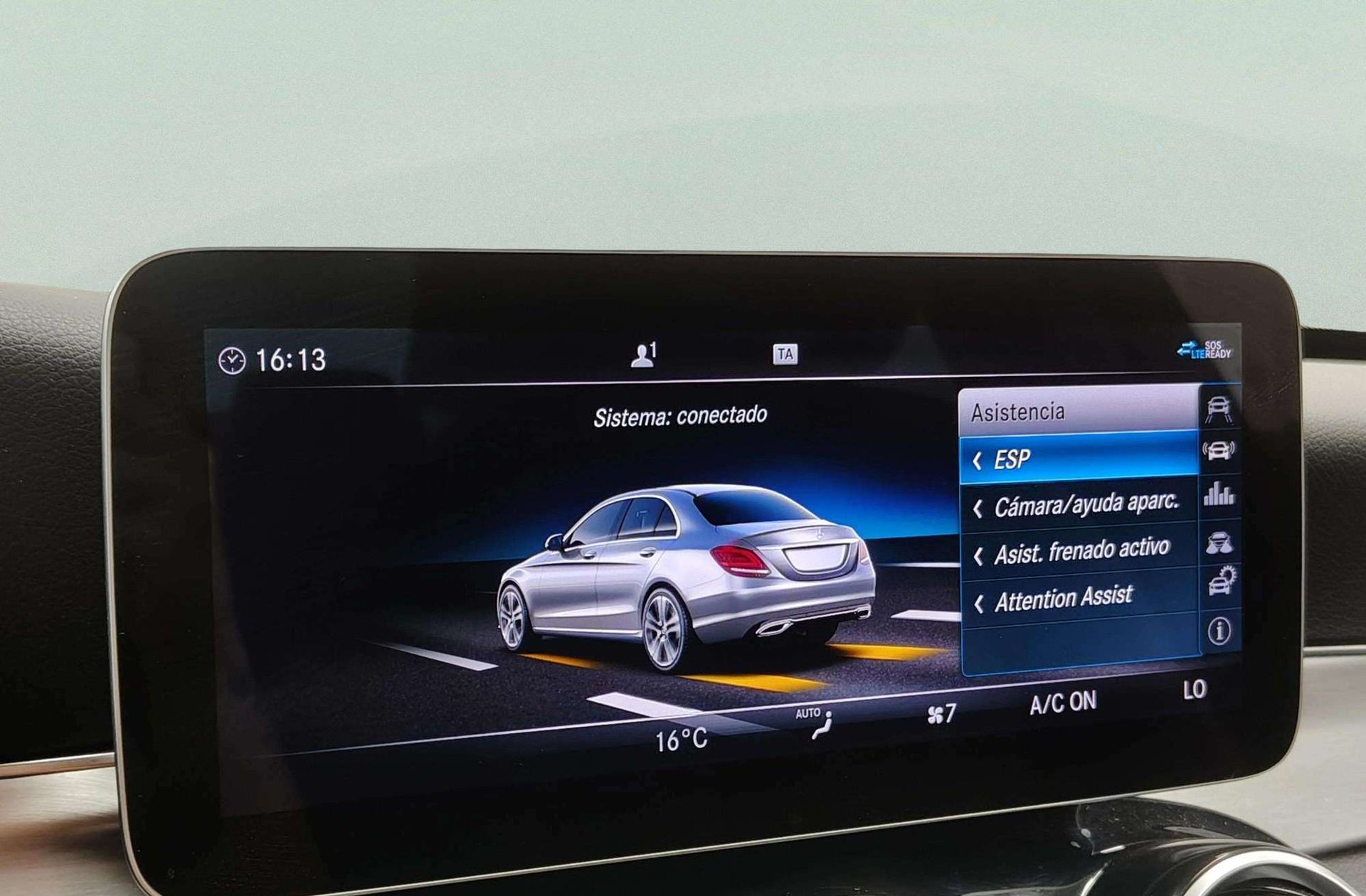 Mercedes-Benz Clase C 220 d Pack AMG - foto 16