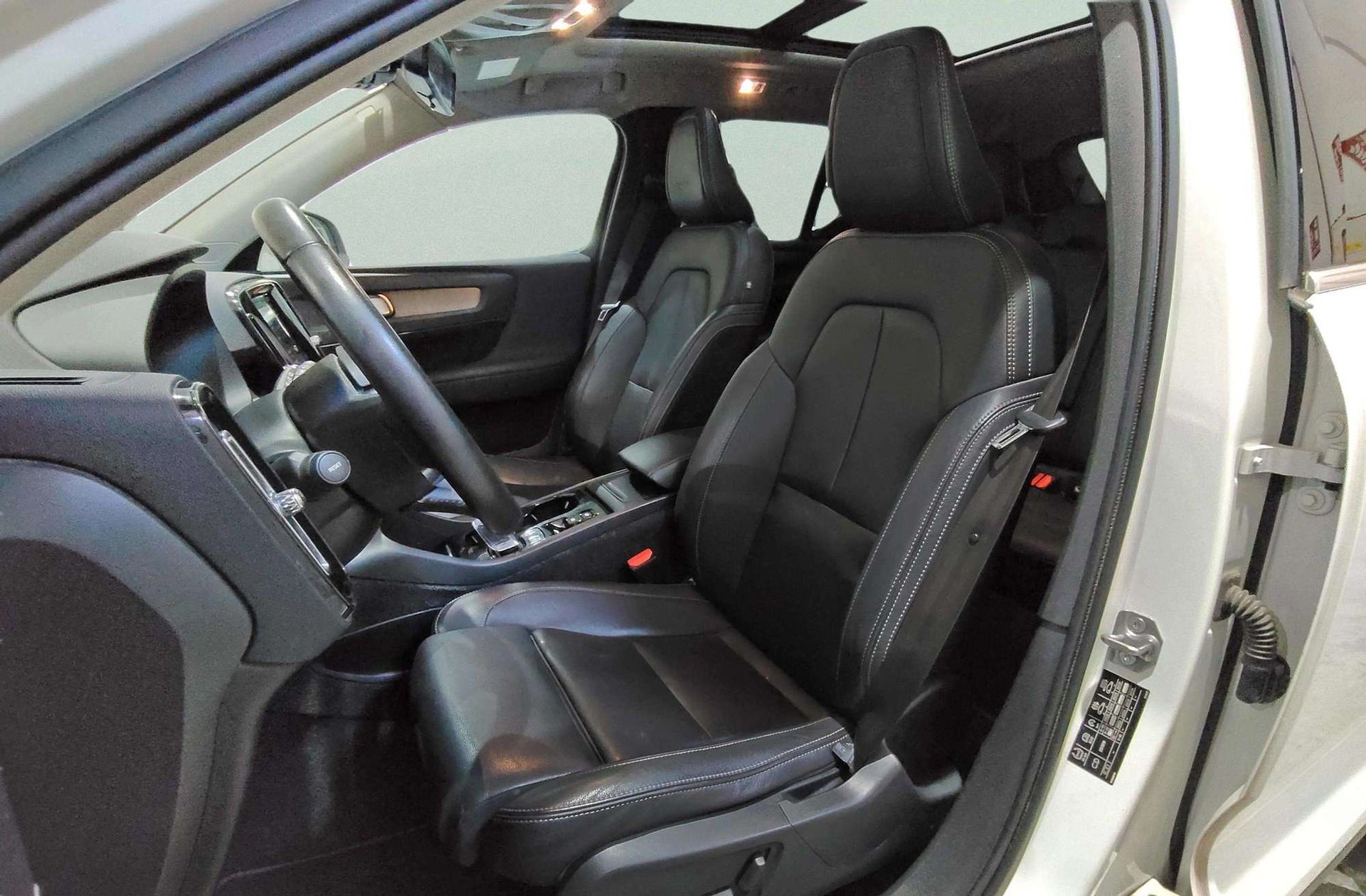 Volvo XC40 T4 Inscription - foto 13