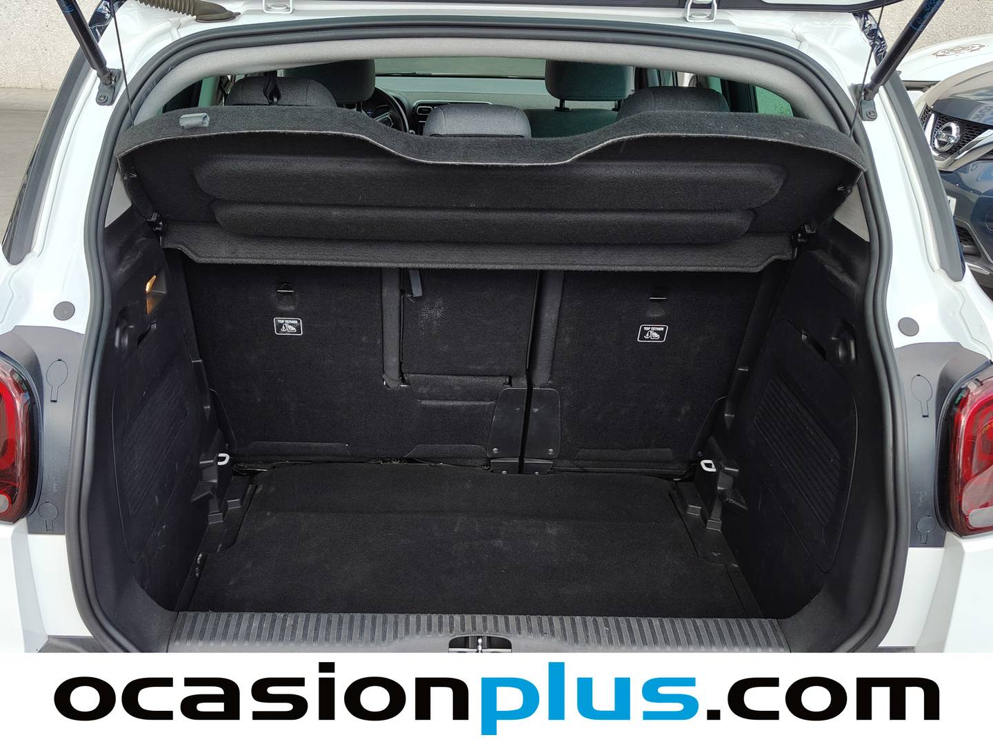 Foto Citroën C3 Aircross Citroen C3 Aircross PureTech 130 Shine Pack EAT6 (131 CV)