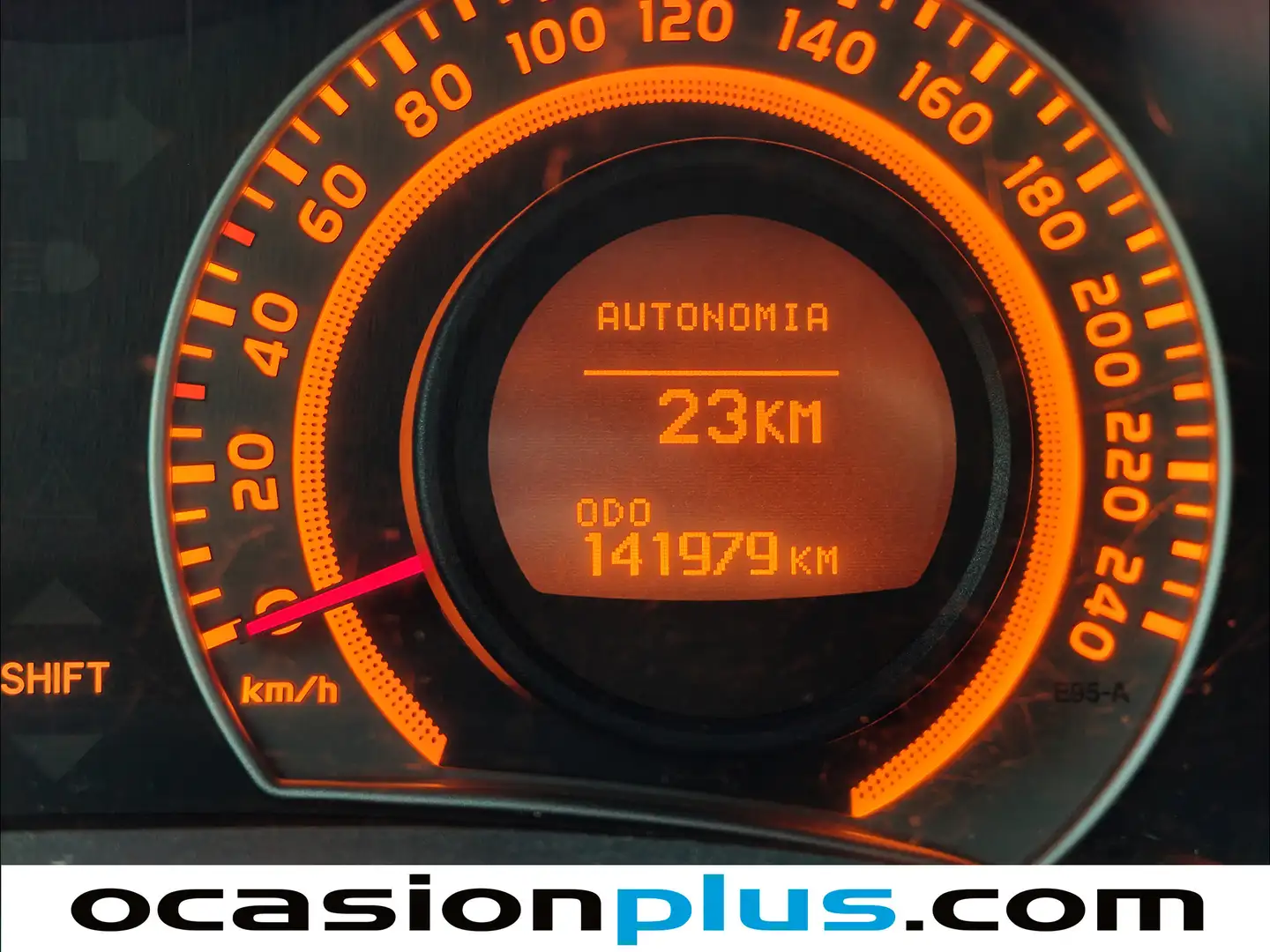 Foto Toyota Auris Toyota Auris 2.0 D-4D Sol (126 CV)