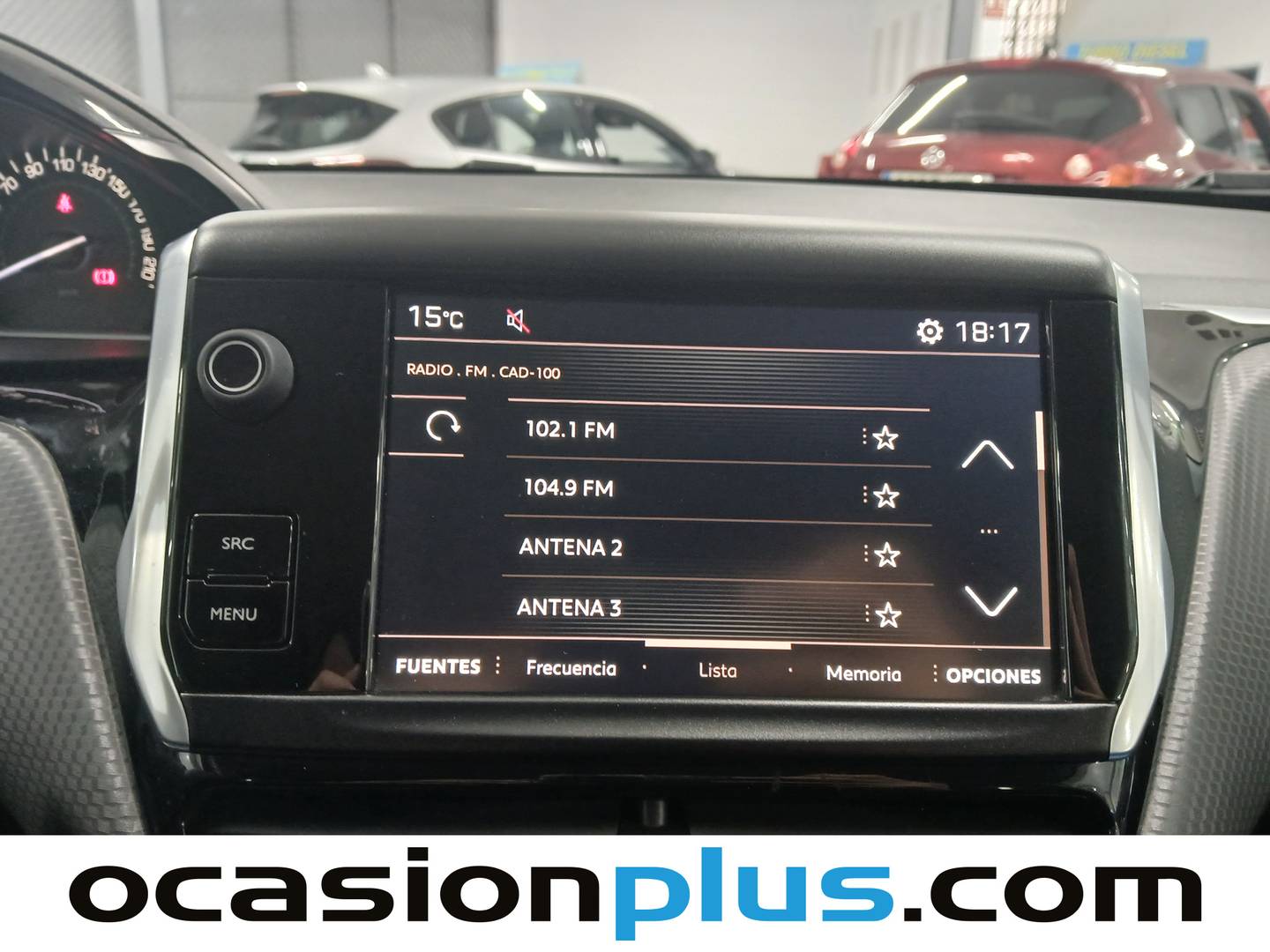 Foto Peugeot 2008 Peugeot 2008 PureTech 110 S&S Style EAT6 (110 CV)