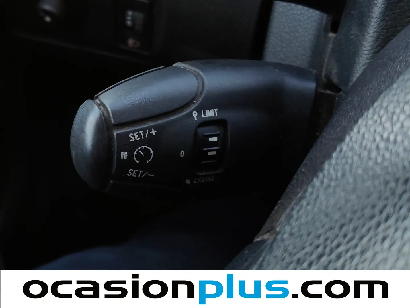 Foto Peugeot Partner Peugeot Partner Tepee Tepee BlueHDi 1.6 100 Outdoor (100 CV)