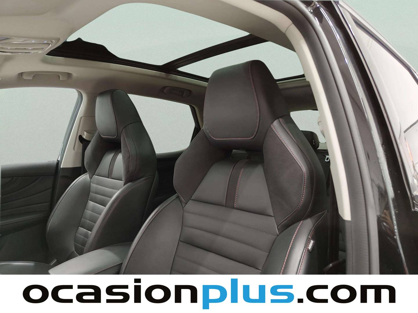 Extras y acabados del MG HS MG HS 1.5 Turbo GDI Luxury DCT (162 CV)