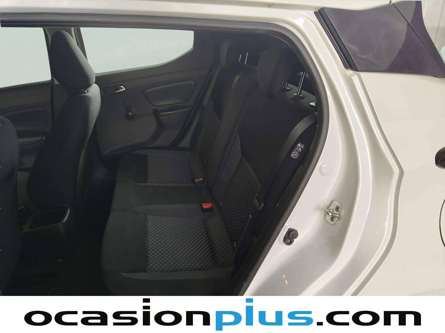 Foto asientos traseros Nissan Micra Nissan Micra IG-T 92 Acenta CVT (92 CV)