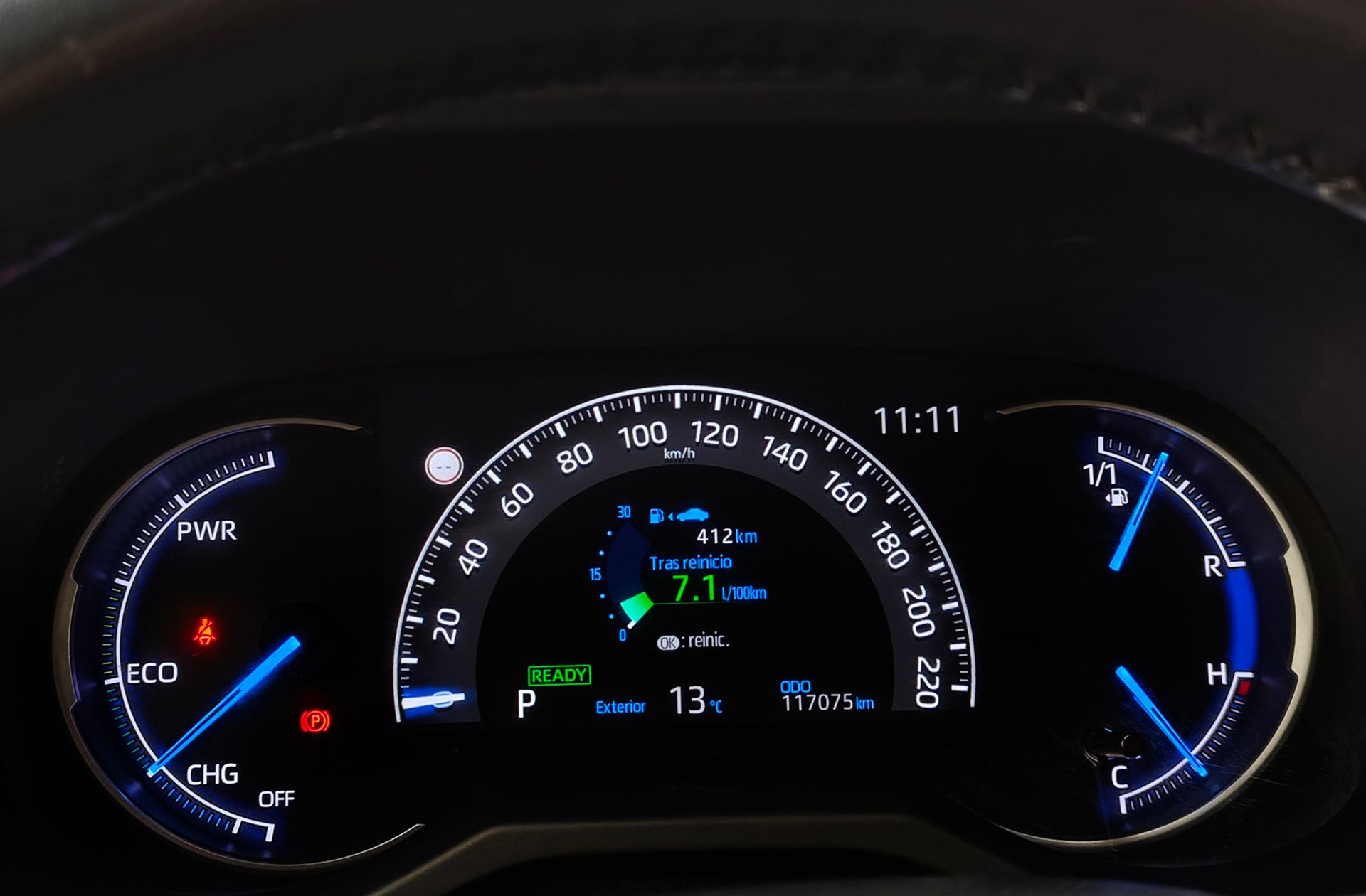 Toyota RAV4 2.5l hybrid Feel! - foto 27