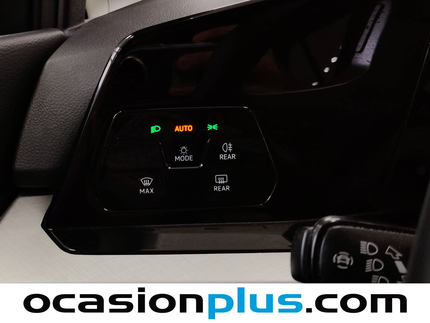 Foto Volkswagen Golf Volkswagen Golf Life 1.0 TSI (110 CV)