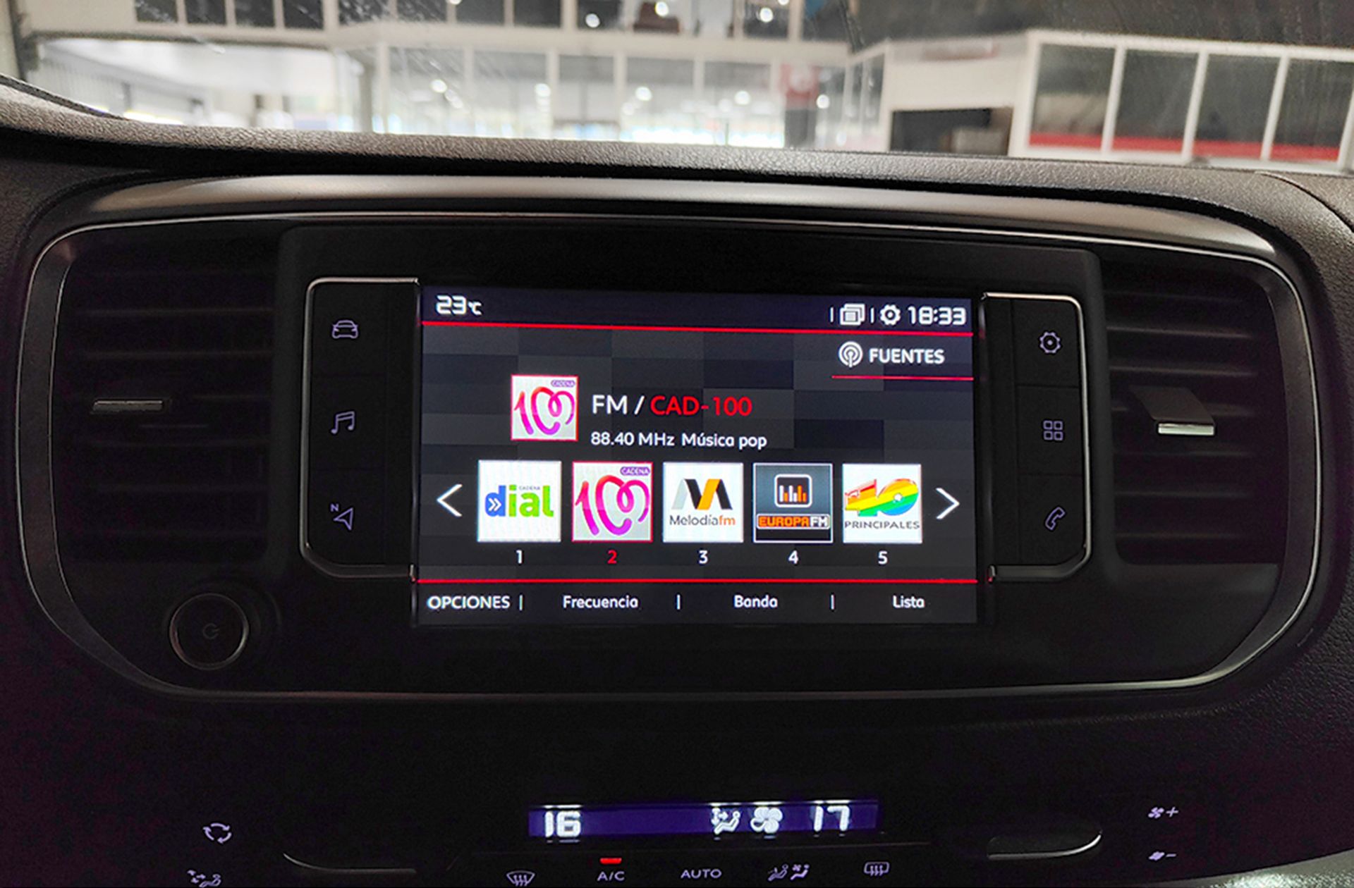 Citroën SpaceTourer BlueHDi 150 Feel Talla M - foto 34